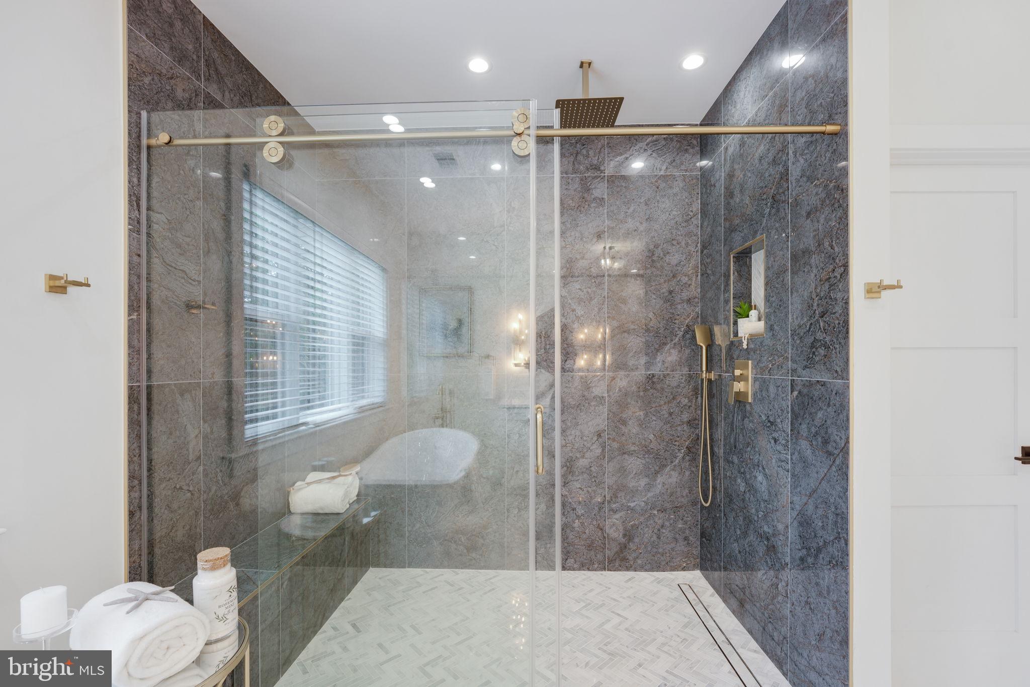 OLIVER ESTATES - Residential