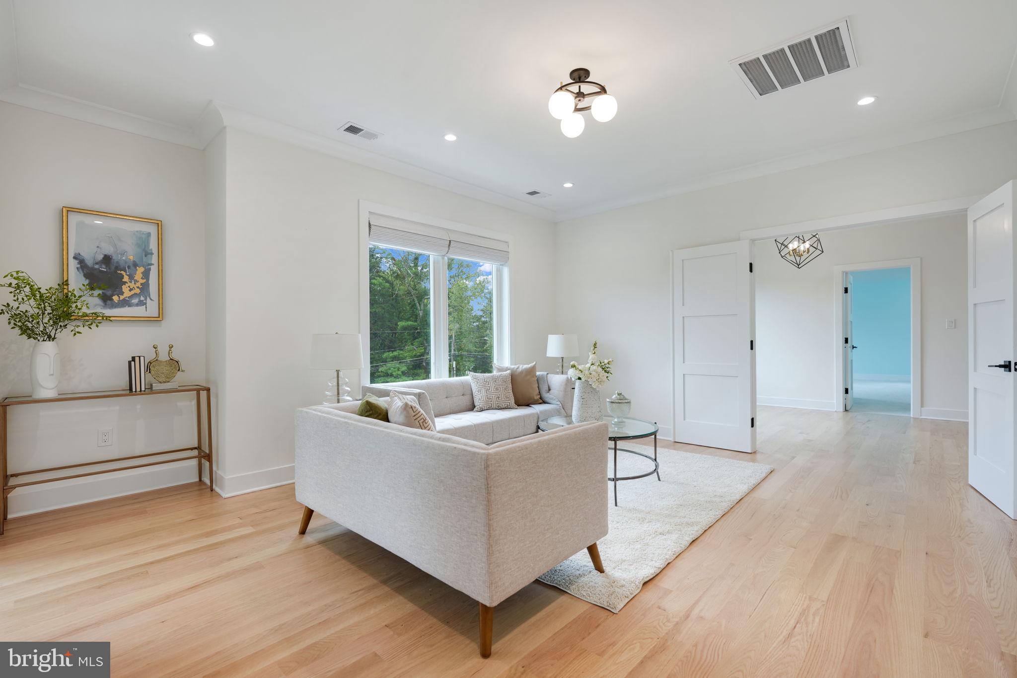 OLIVER ESTATES - Residential