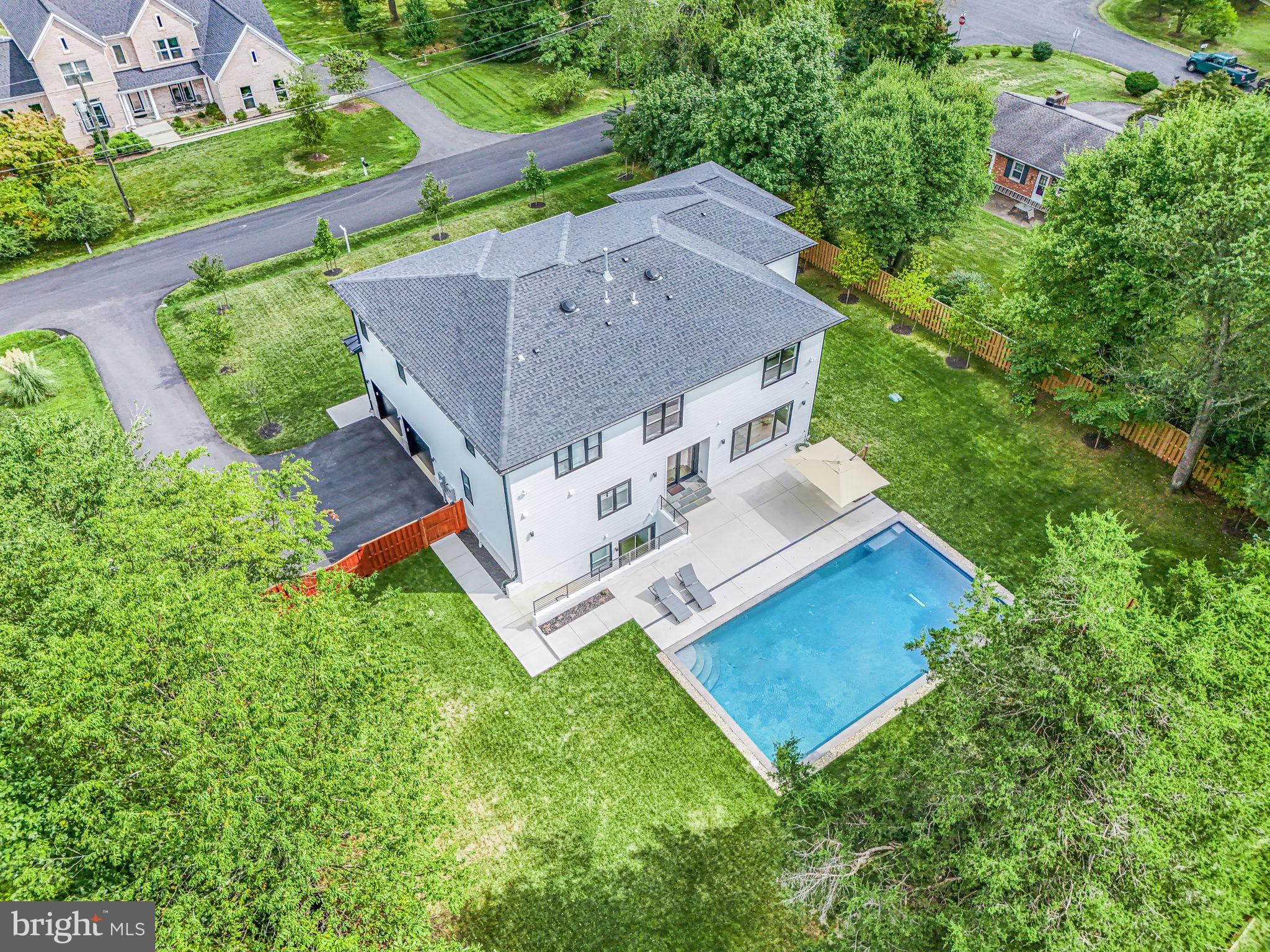 OLIVER ESTATES - Residential