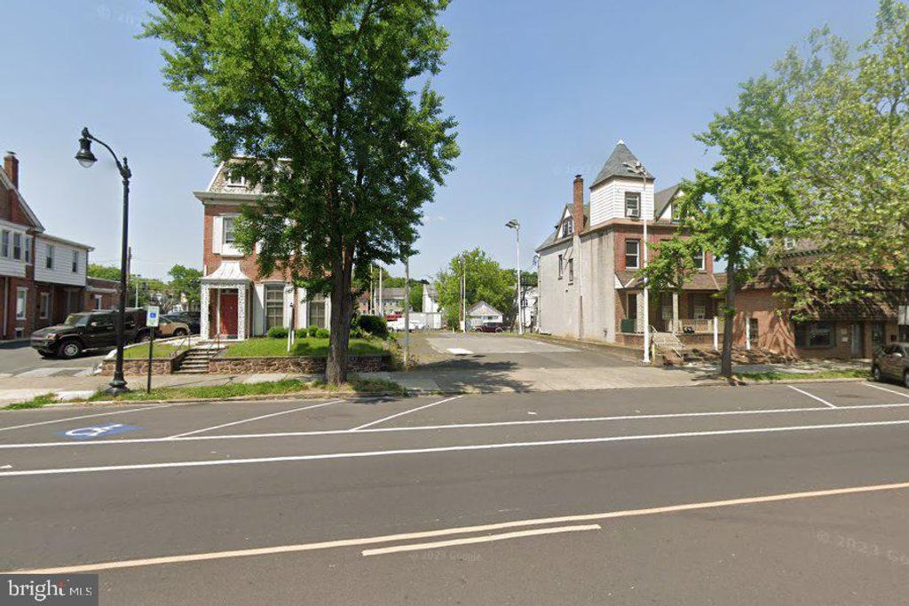 Photo of 535 E High Street #2, POTTSTOWN, PA 19464 (MLS # PAMC2154846)