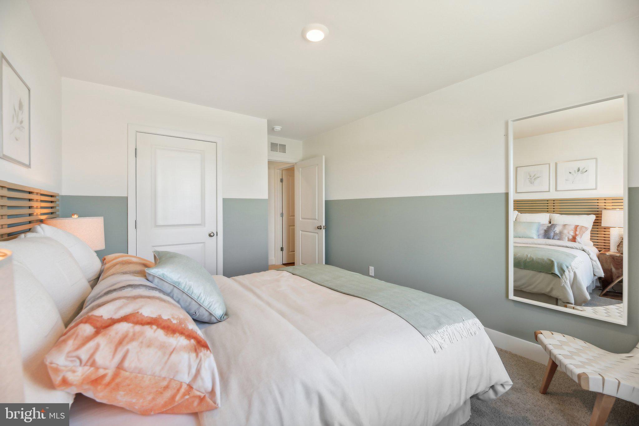 RETREAT AT WINDING CREEK - Residential