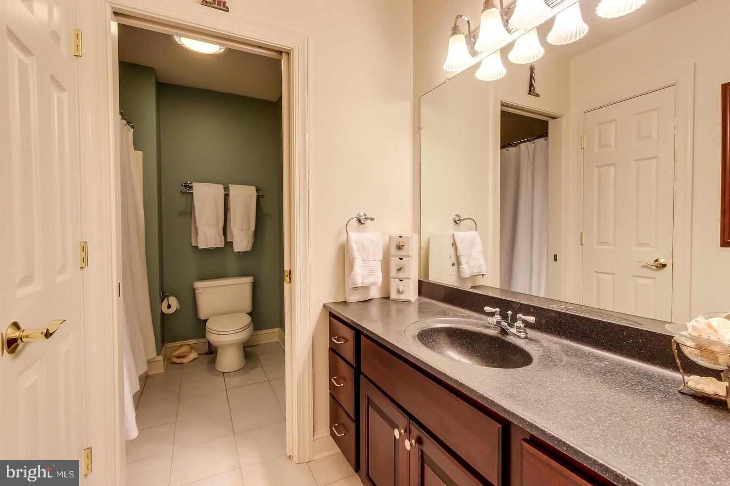 COUNTRY MANOR ESTATES - Residential