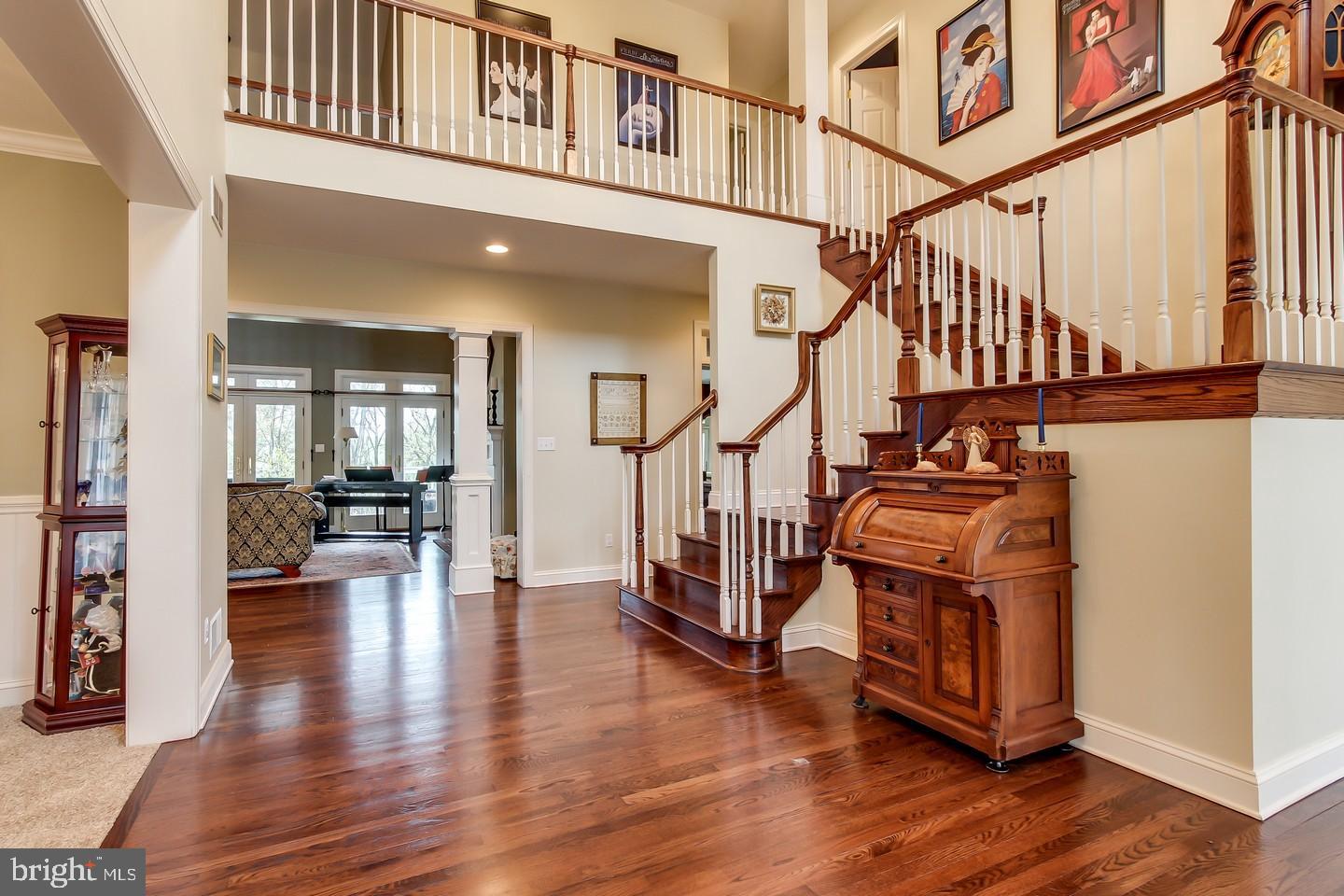 COUNTRY MANOR ESTATES - Residential