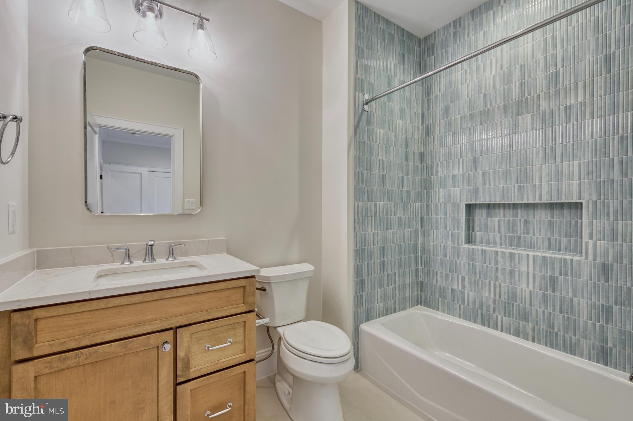 MINOR HILL - Residential