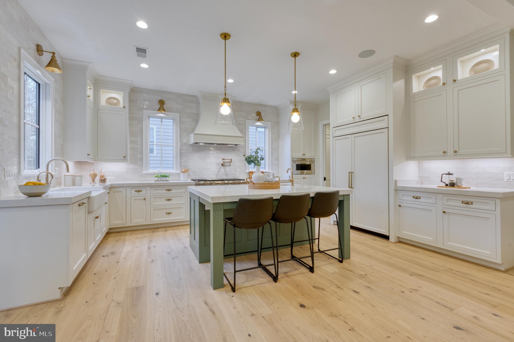 MINOR HILL - Residential