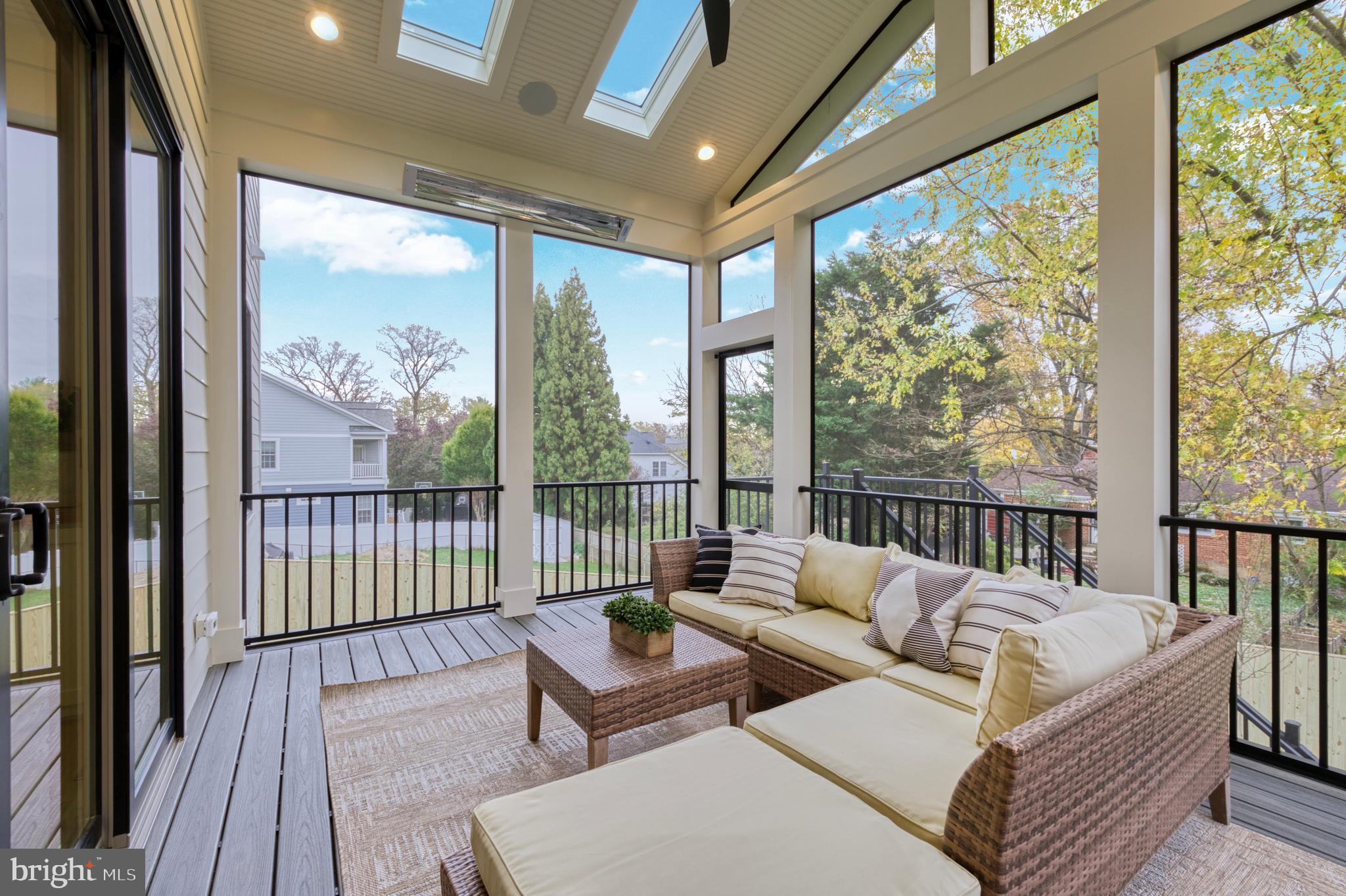 MINOR HILL - Residential