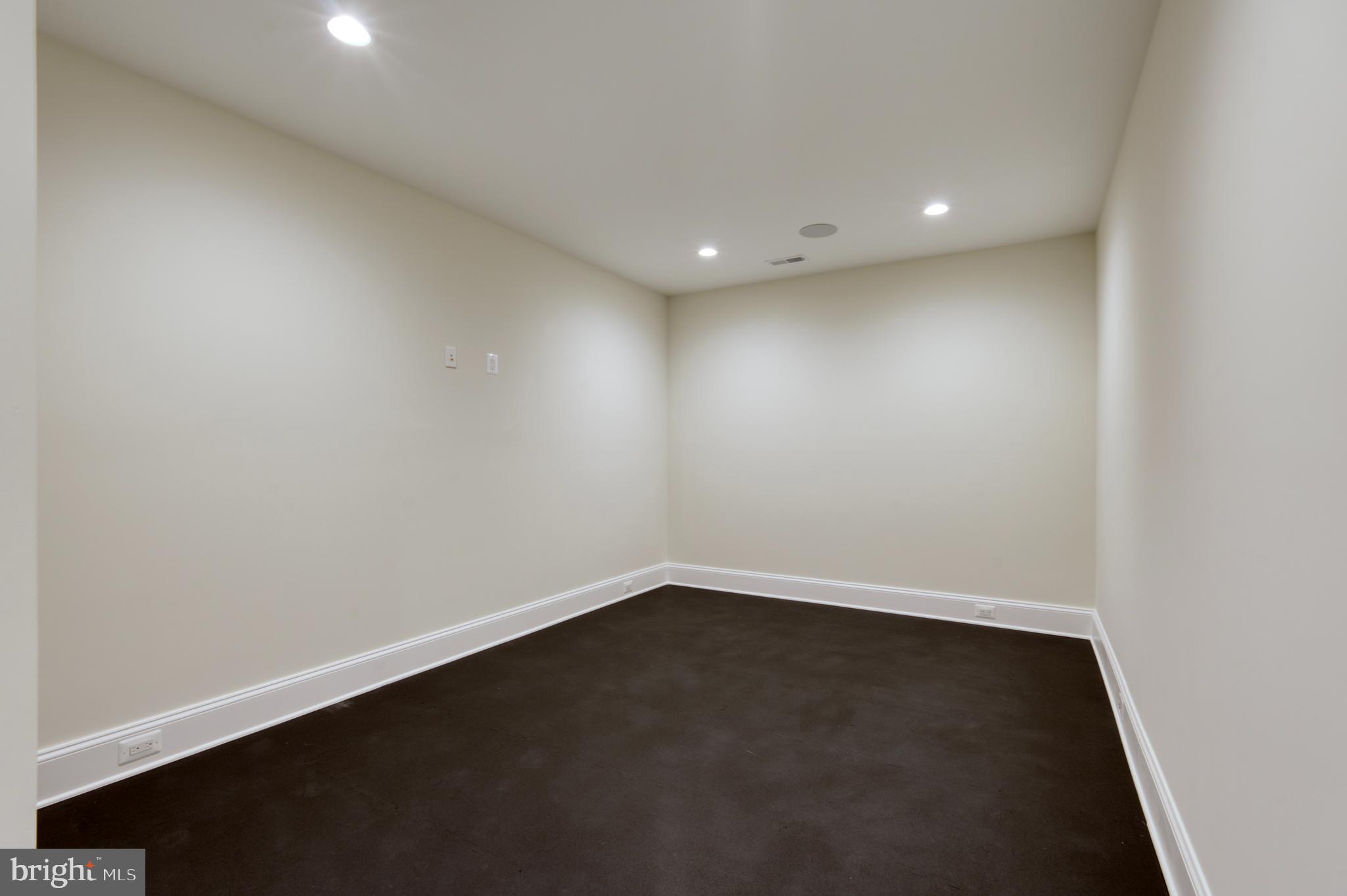 MINOR HILL - Residential