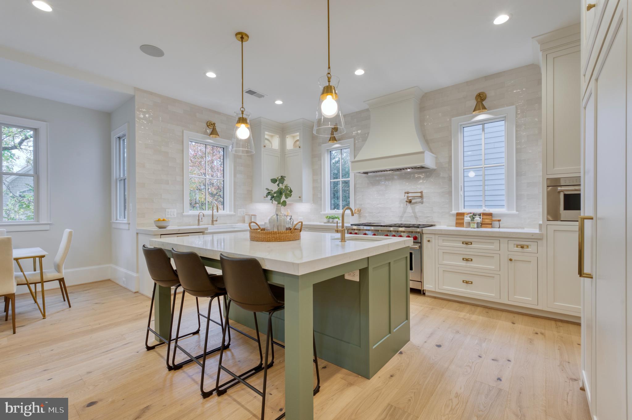 MINOR HILL - Residential