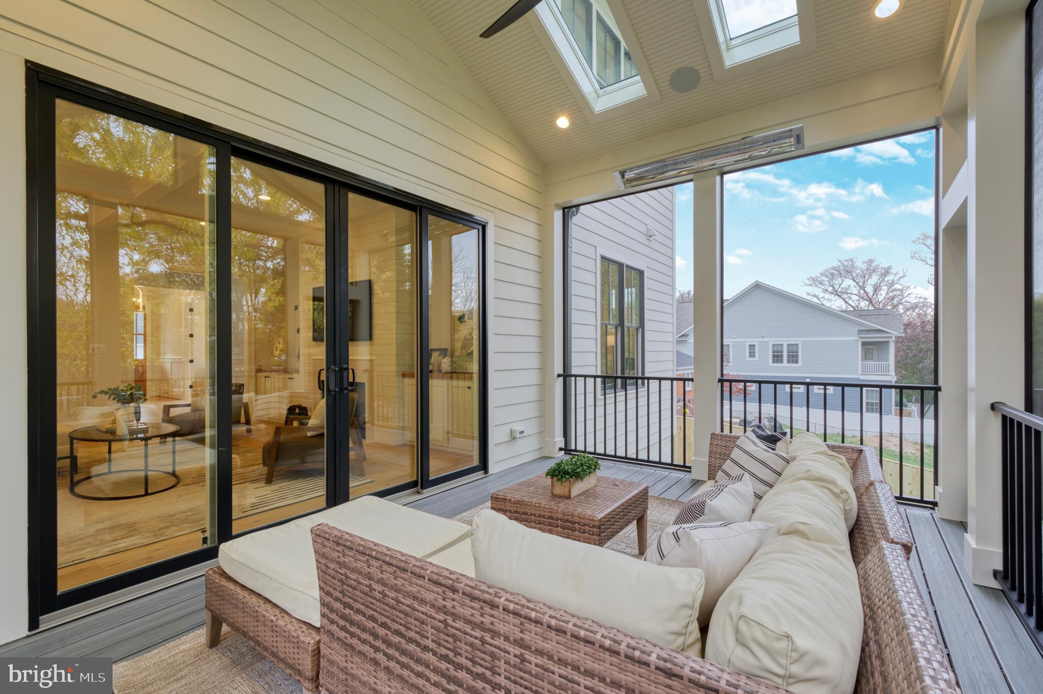 MINOR HILL - Residential