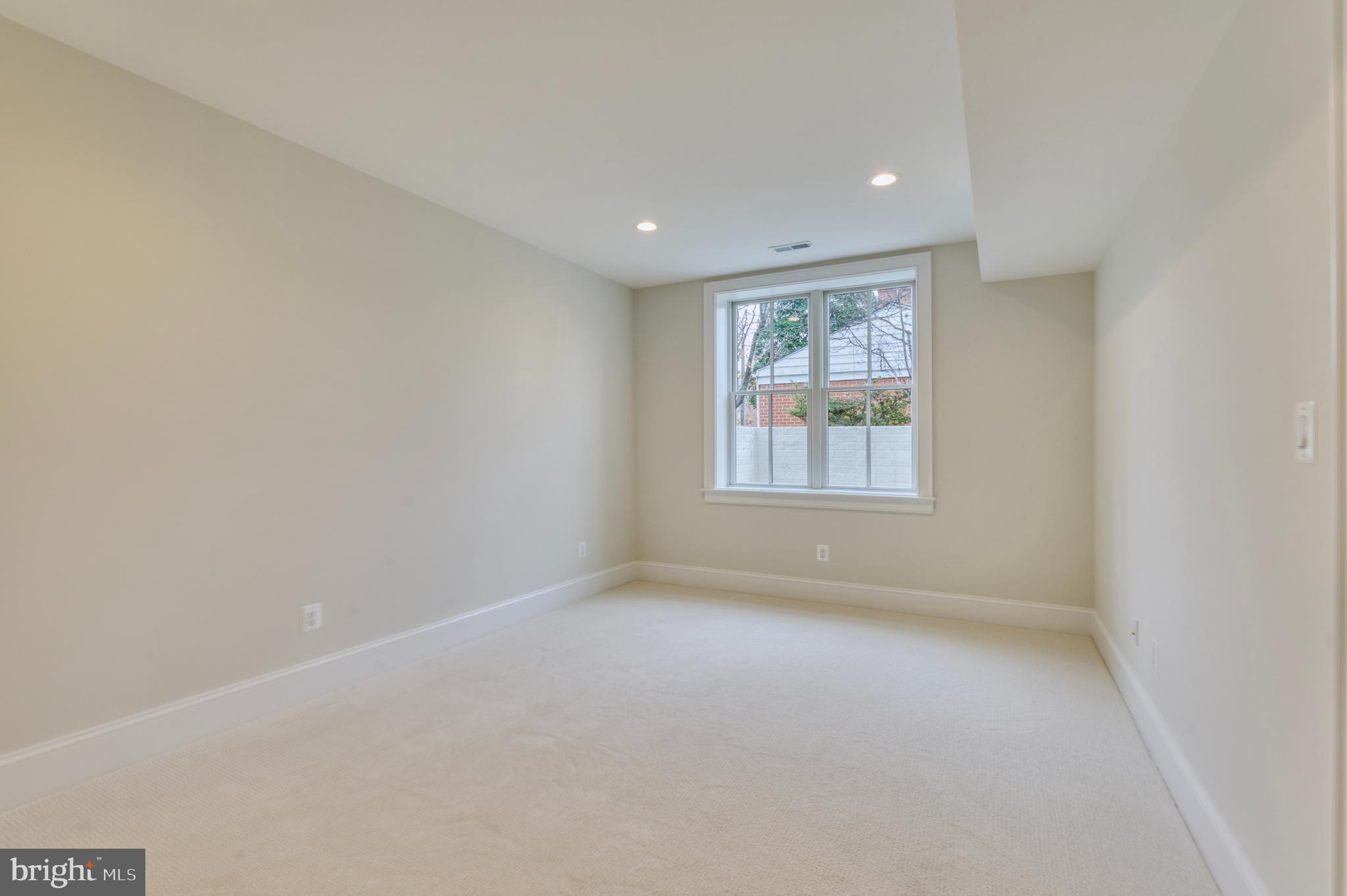 MINOR HILL - Residential