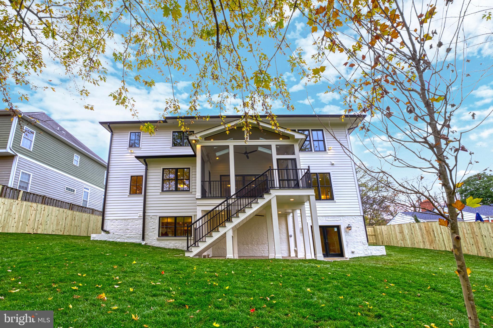 MINOR HILL - Residential