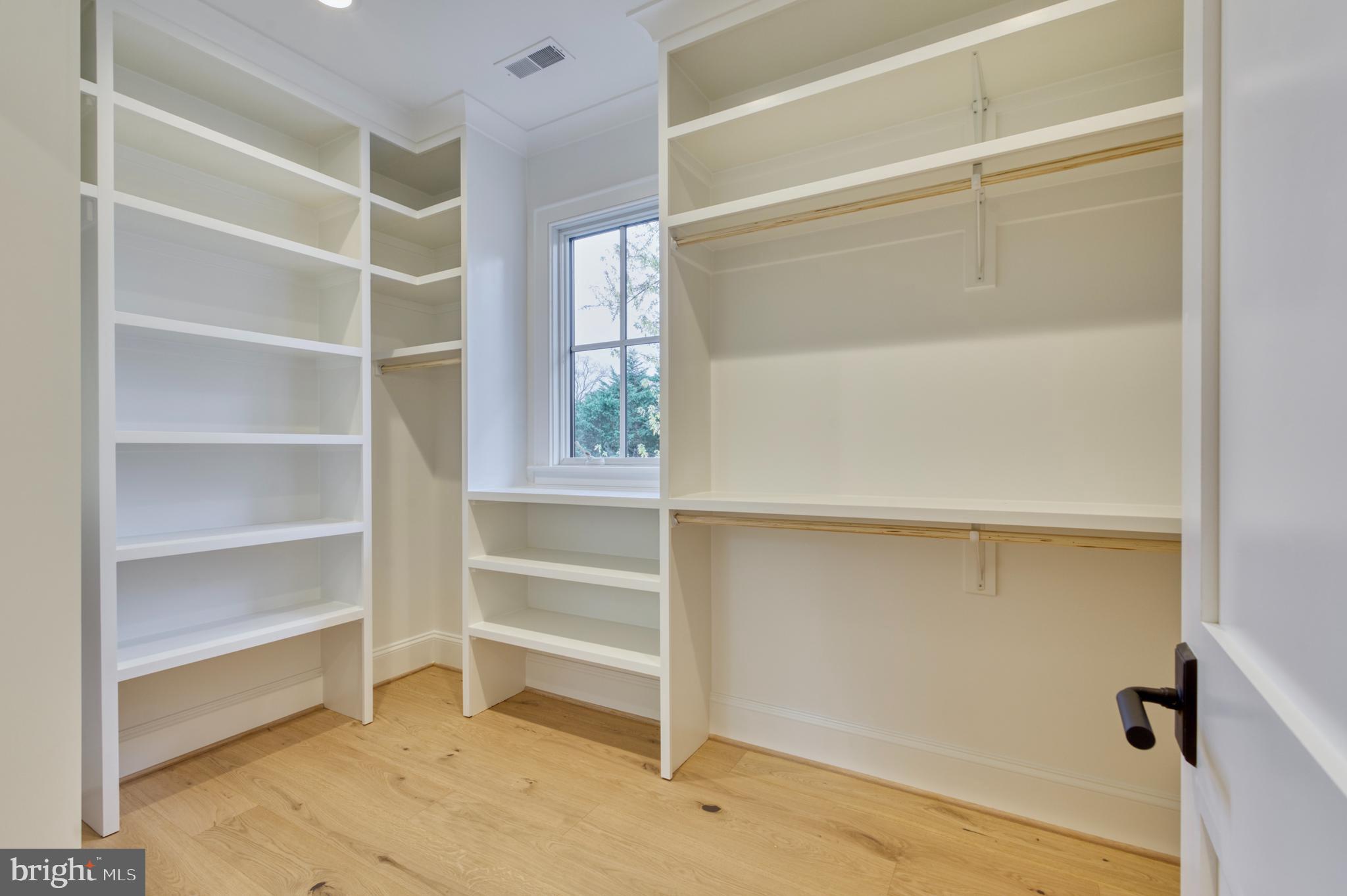 MINOR HILL - Residential