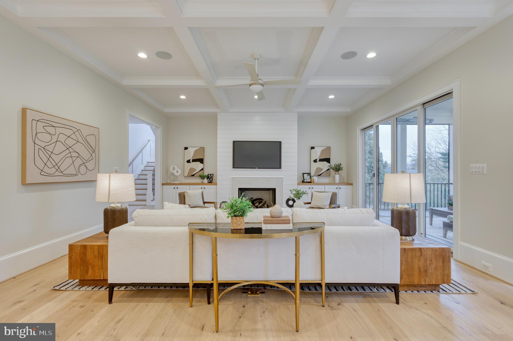 MINOR HILL - Residential