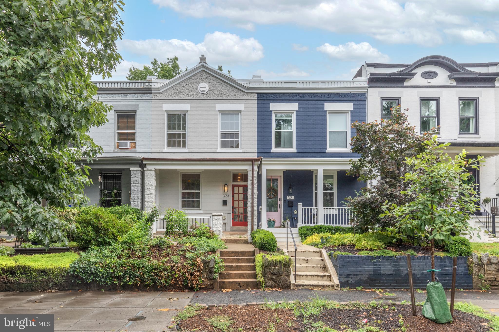 323 14TH STREET NE
