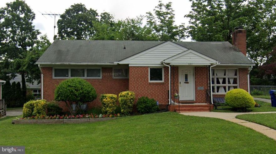 OPEN HOUSE  - SUNDAY August 18, 11:00 AM - 12:30 PM.  This charming three bedroom two and half bathroom brick rancher greets you with warmth and love. The living area is full of natural light, warm and cozy, perfect for spending quality time as the open layout offers amazing possibilities for entertaining family and friends. The kitchen has an integrated and spacious eat-in area. Enjoy the comfort of a well apportioned primary ensuite with a private bathroom. The two additional bedrooms on the first floor are spacious with generous closet space. It features a large patio with a fenced private yard  surrounded by lush greenery lending just the right amount of privacy. Additionally, this home is  situated in near proximity to Mt. Washington’s walking trails, restaurants, and entertainment, Come check out this lovely oasis which provides the perfect harmony you are looking for in a home. Schedule a showing TODAY and WELCOME HOME!