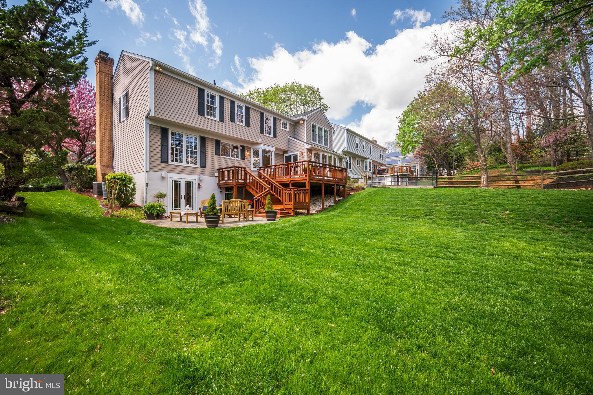 POTOMAC CHASE - Residential