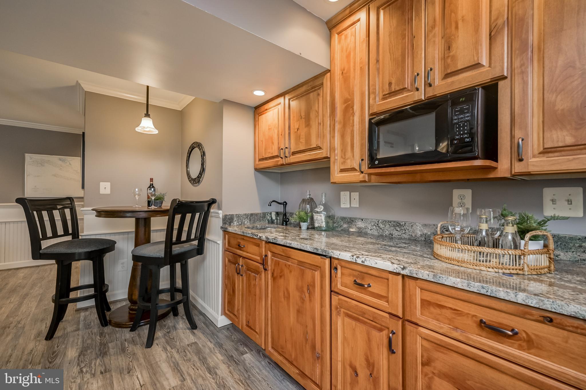 POTOMAC CHASE - Residential