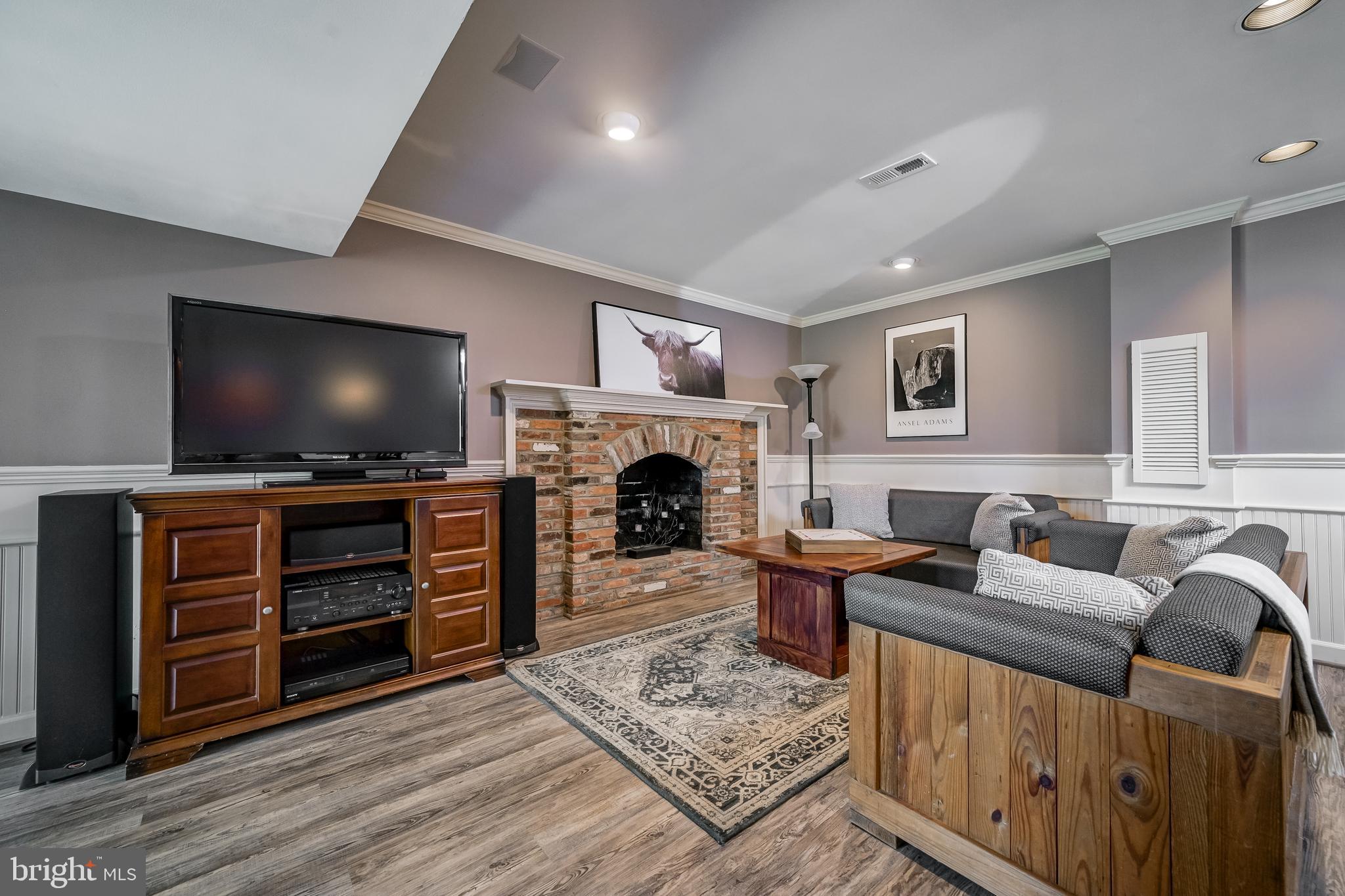 POTOMAC CHASE - Residential