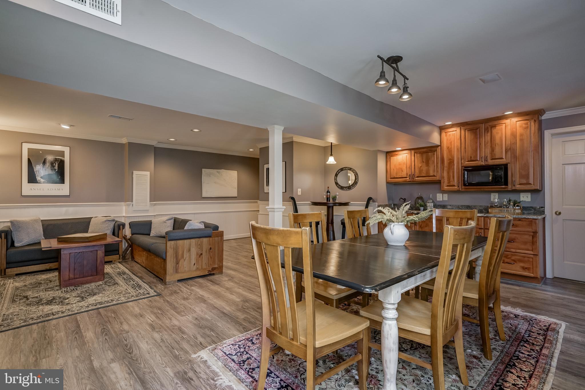 POTOMAC CHASE - Residential