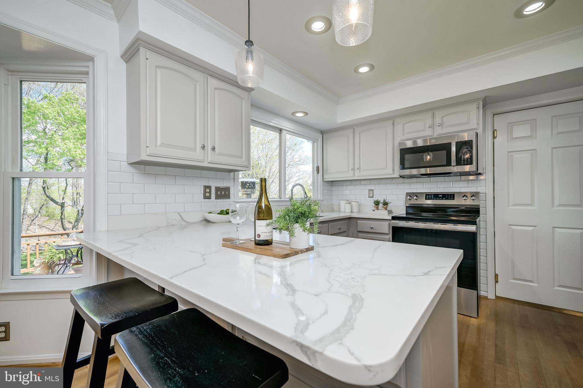 POTOMAC CHASE - Residential