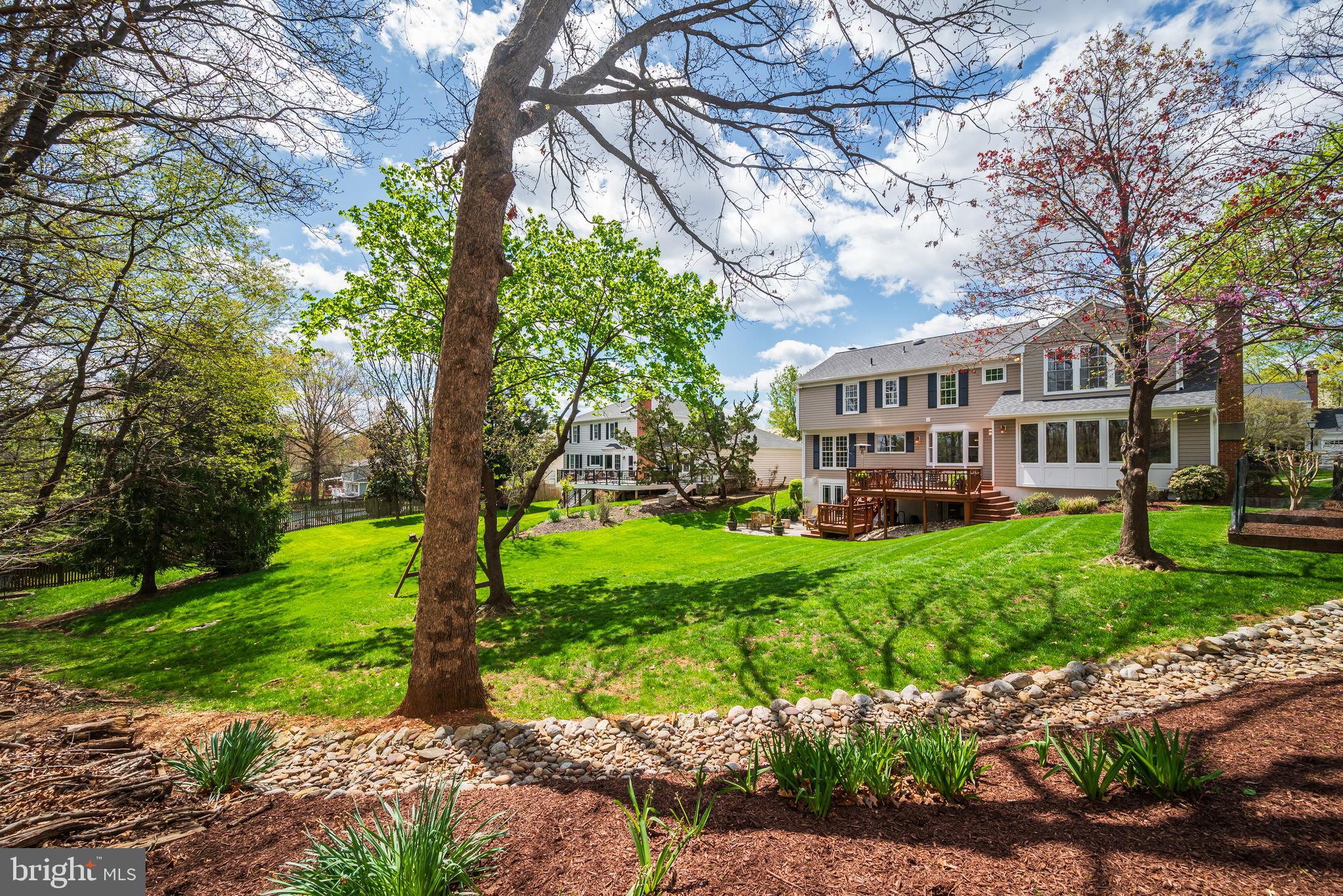 POTOMAC CHASE - Residential