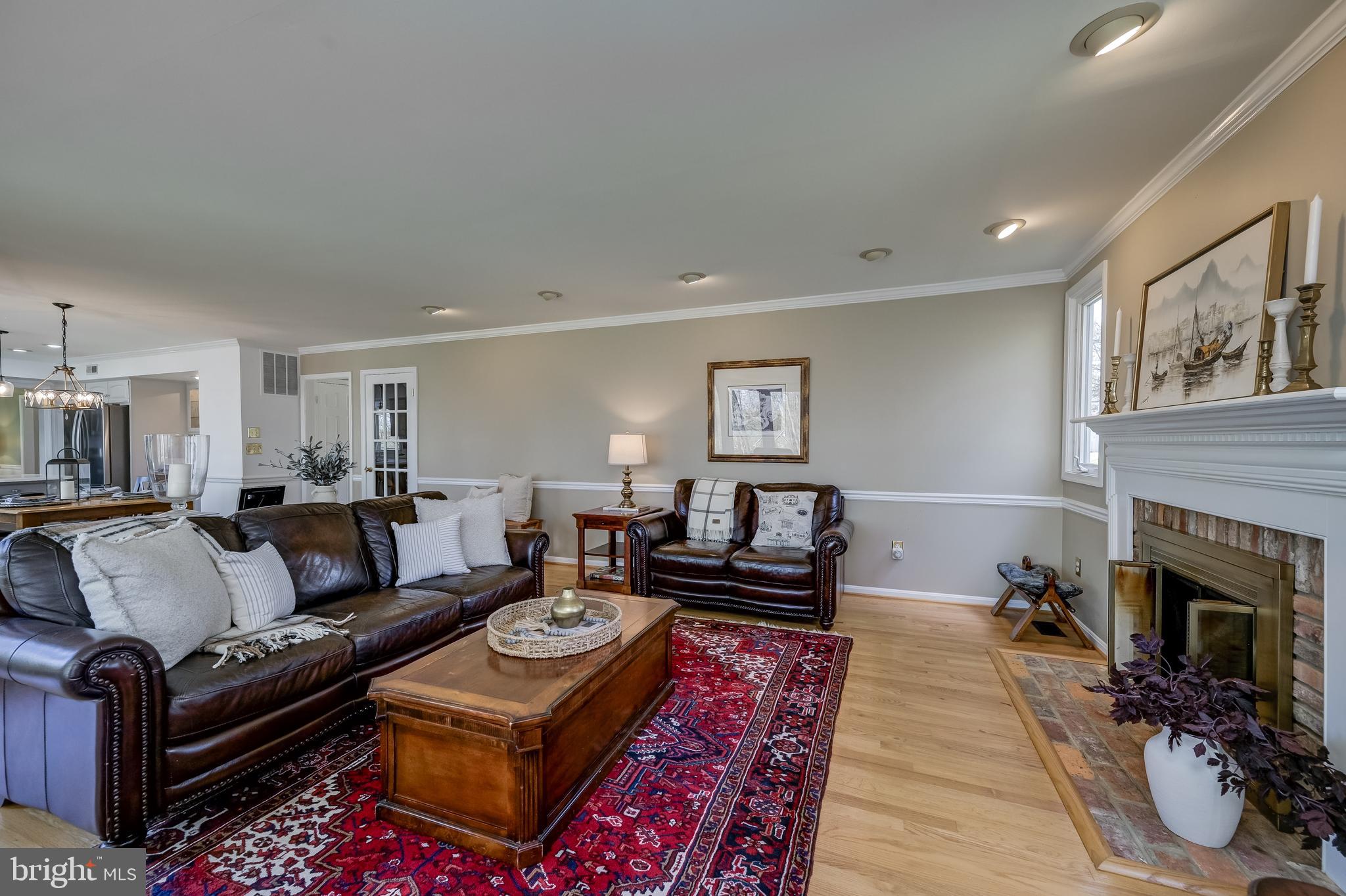 POTOMAC CHASE - Residential