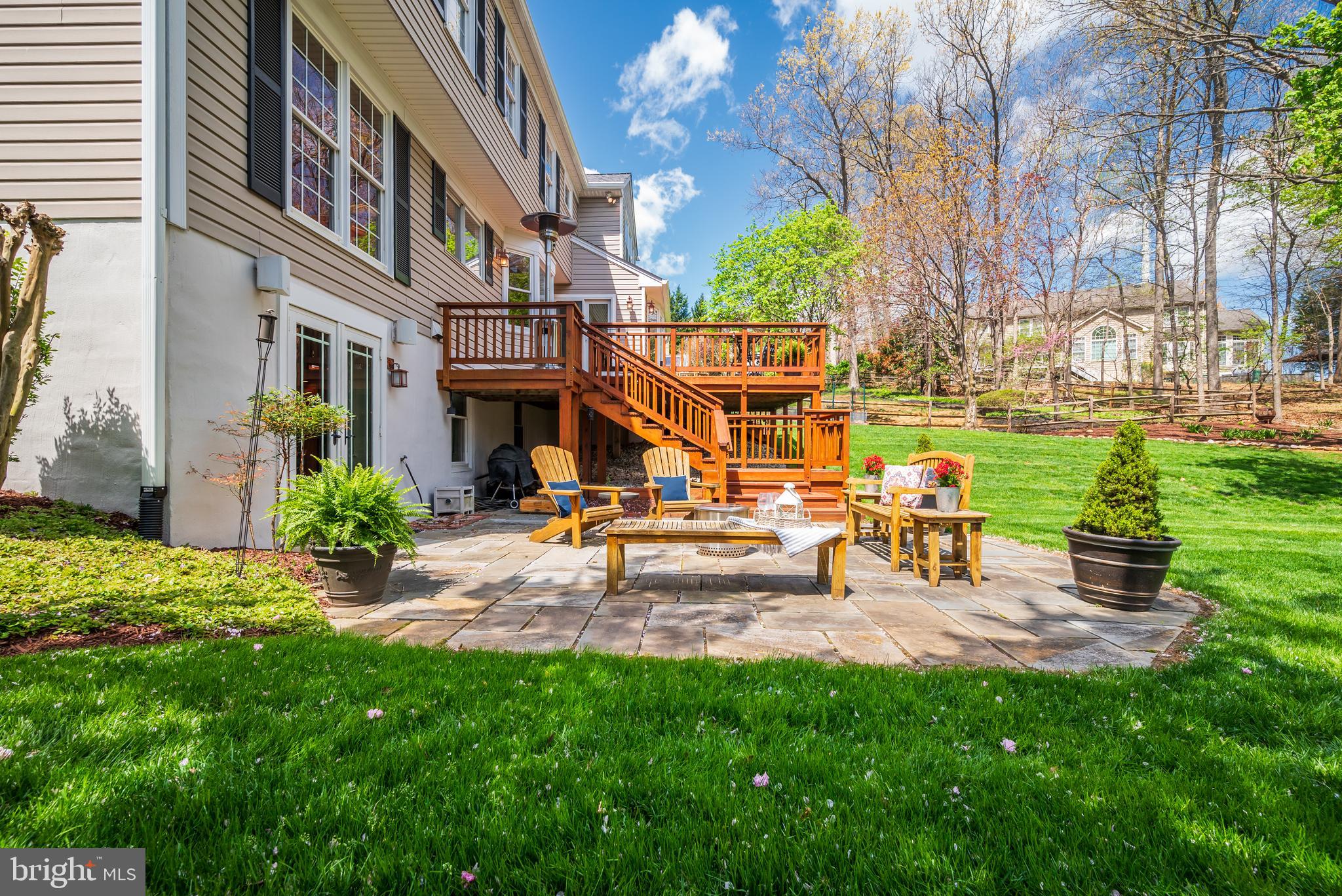 POTOMAC CHASE - Residential