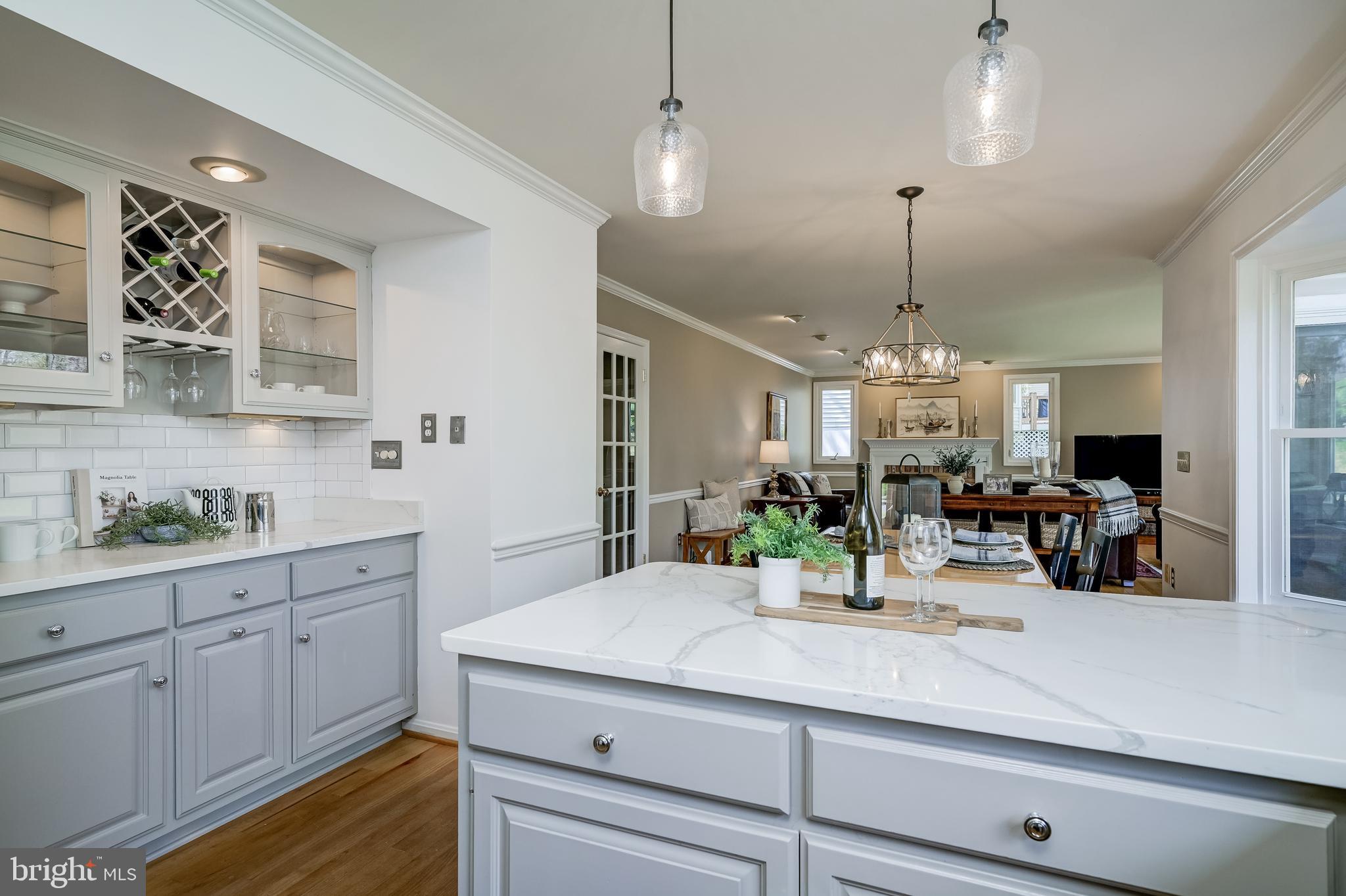 POTOMAC CHASE - Residential