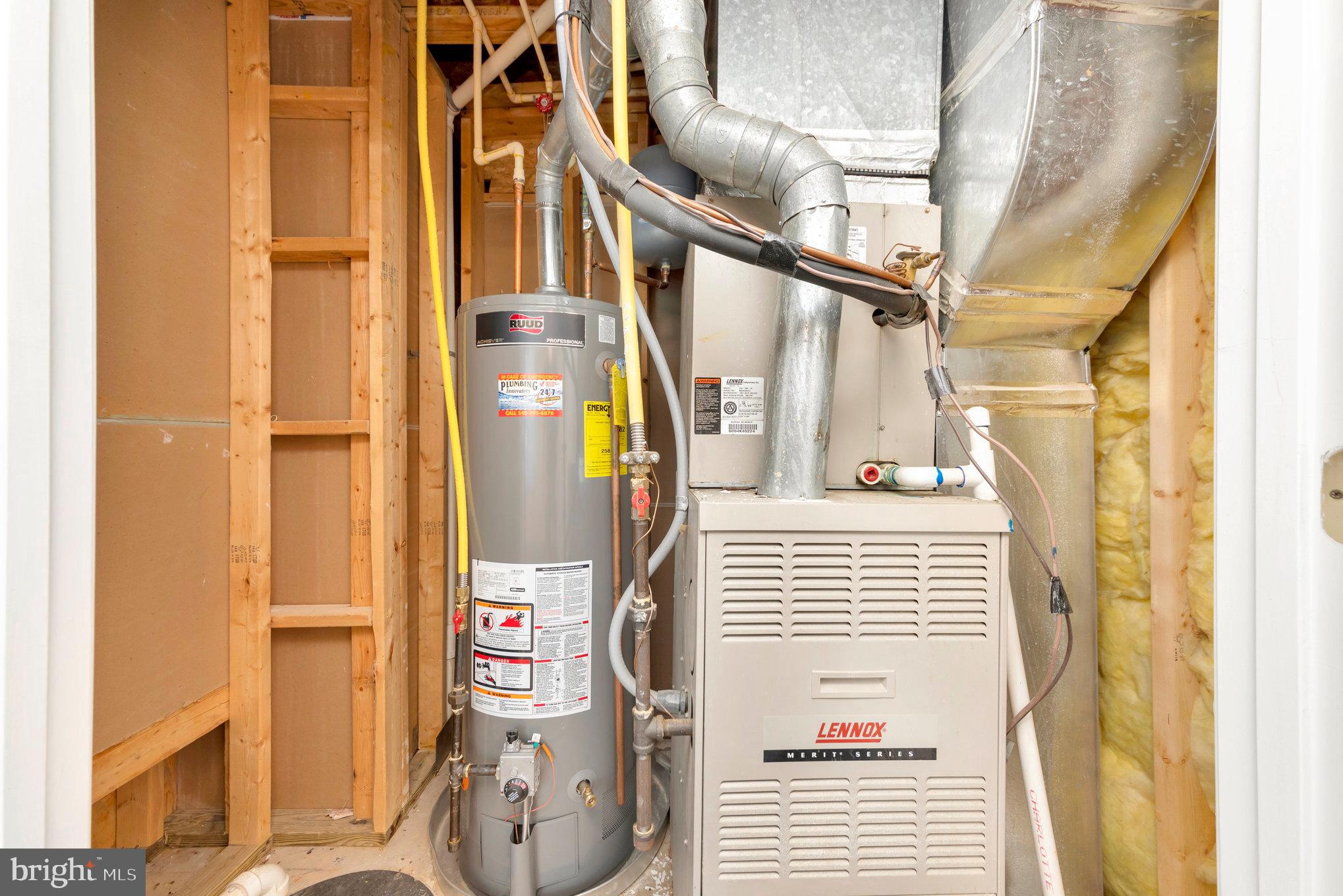 LAFAYETTE VILLAGE - Residential