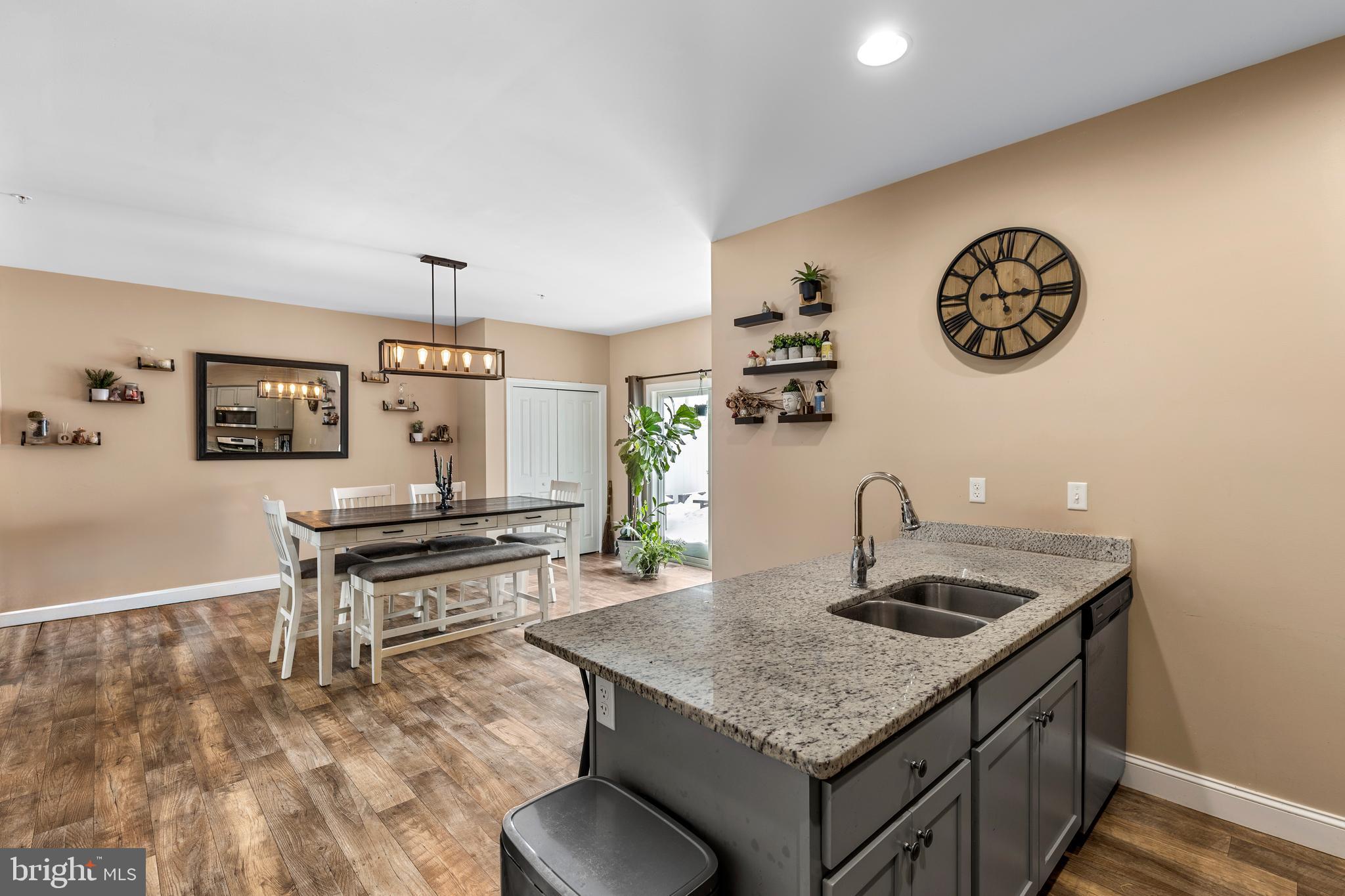 STONEYBROOK OF ELIZABETHTOWN - Residential