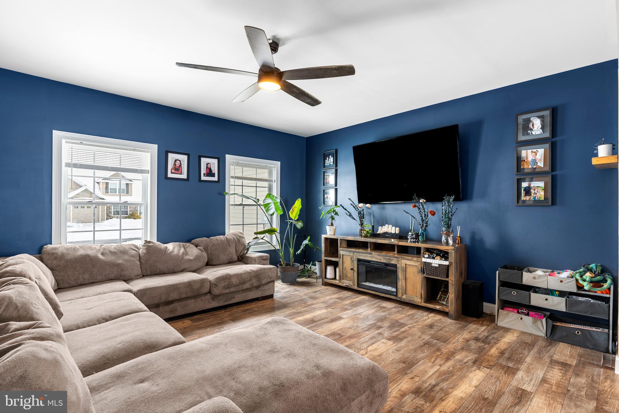 STONEYBROOK OF ELIZABETHTOWN - Residential