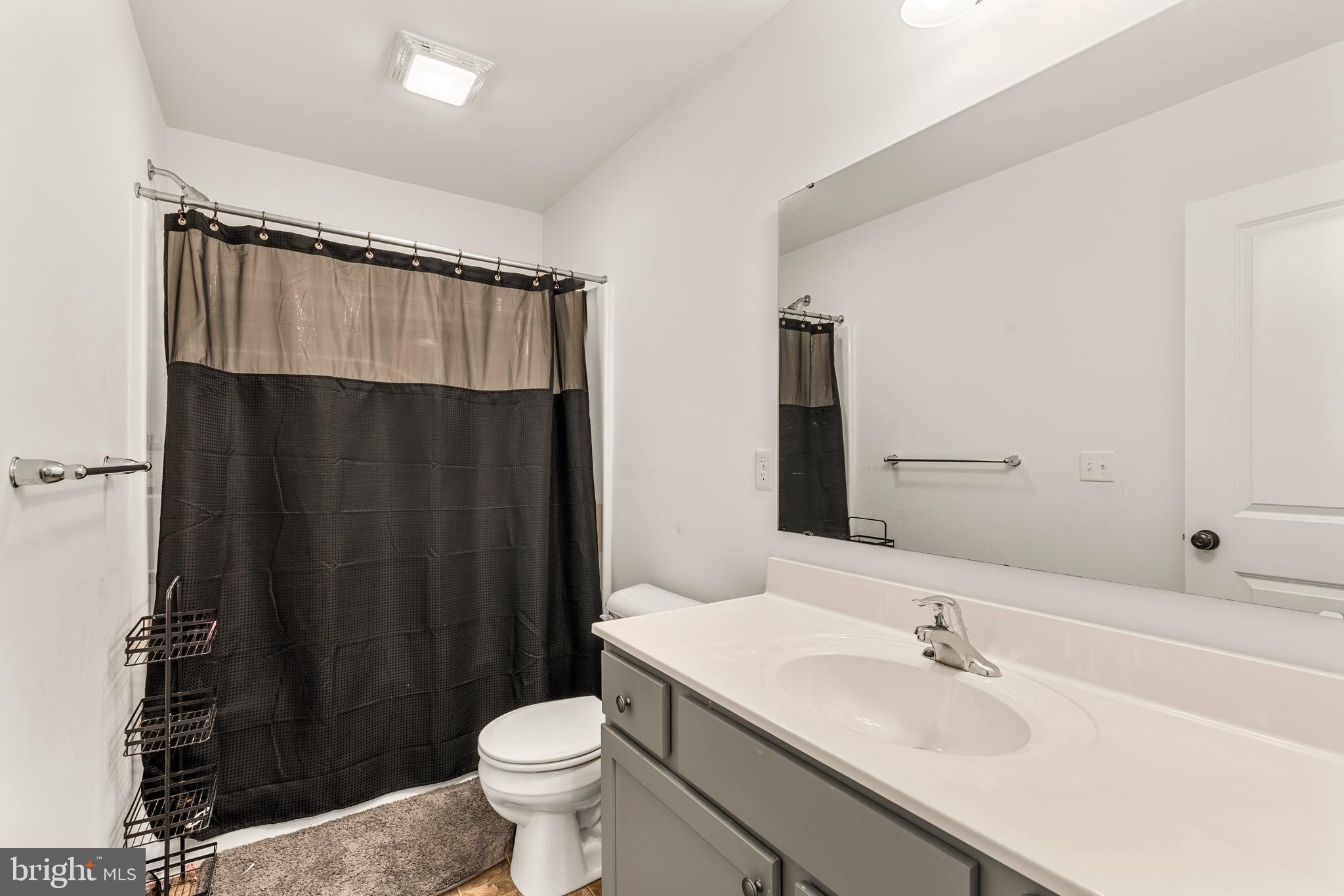 STONEYBROOK OF ELIZABETHTOWN - Residential