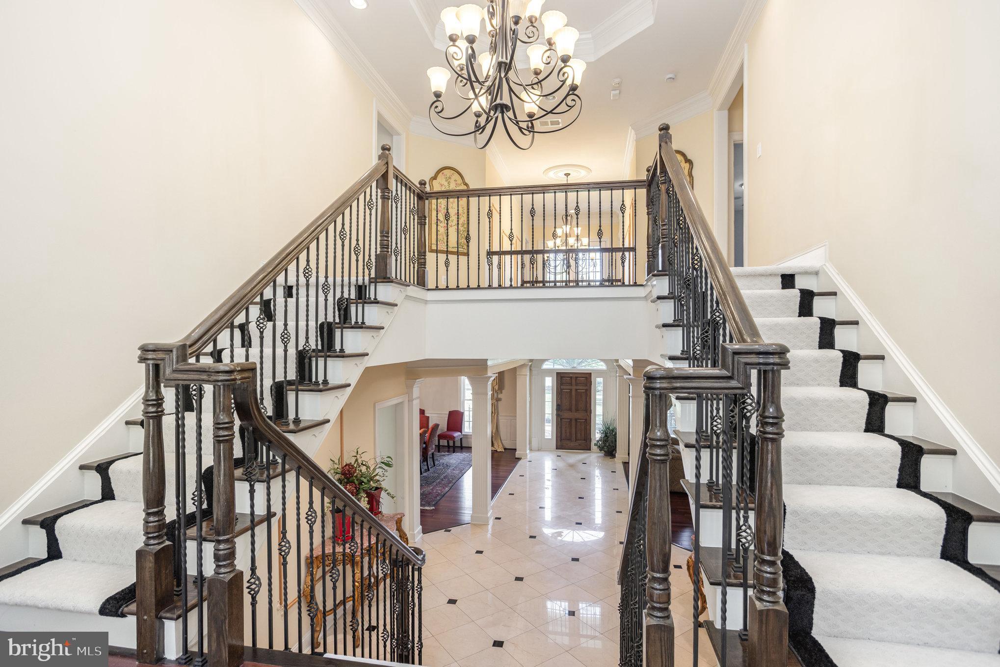 1011 COACHFORD COURT