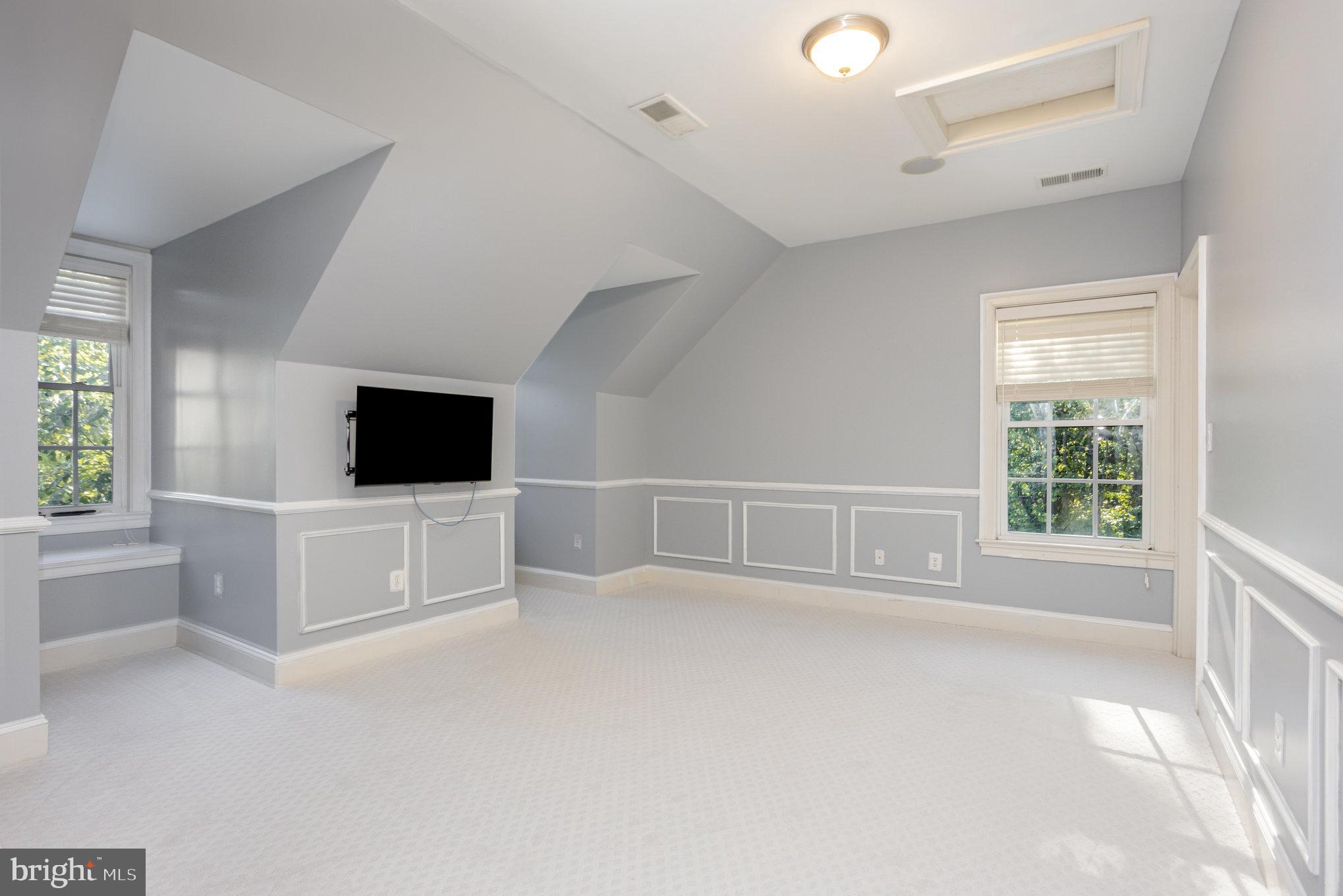 WATERFORD PRESERVE - Residential