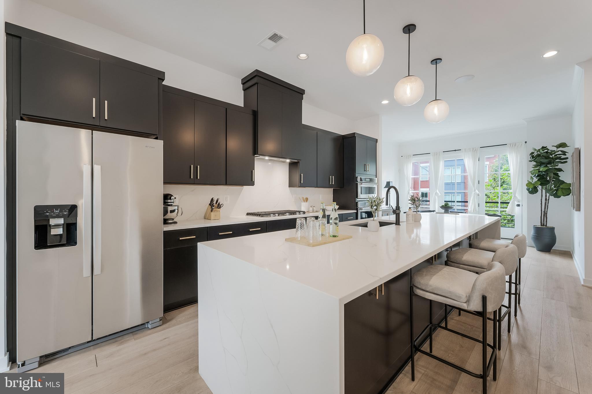 VALLEY PARK - Residential Lease