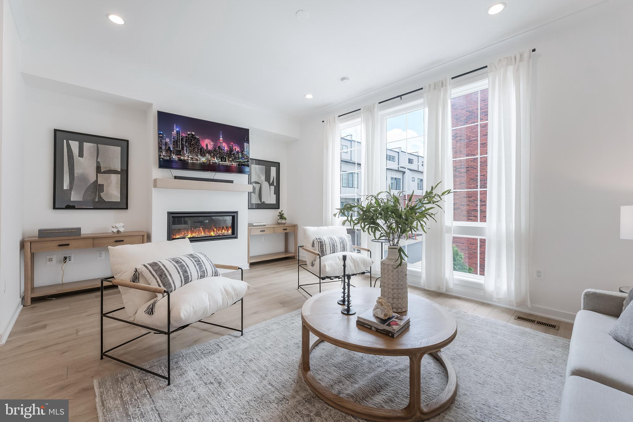 VALLEY PARK - Residential Lease