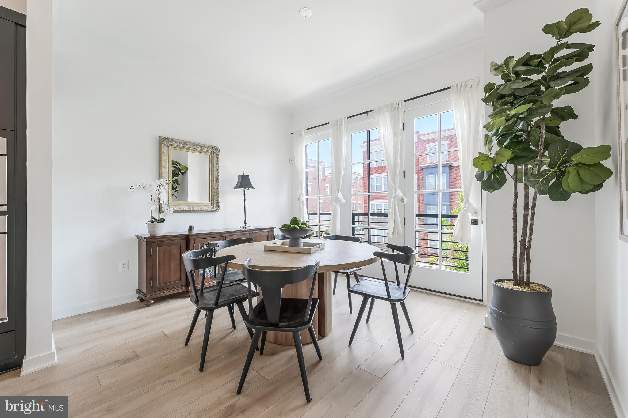 VALLEY PARK - Residential Lease