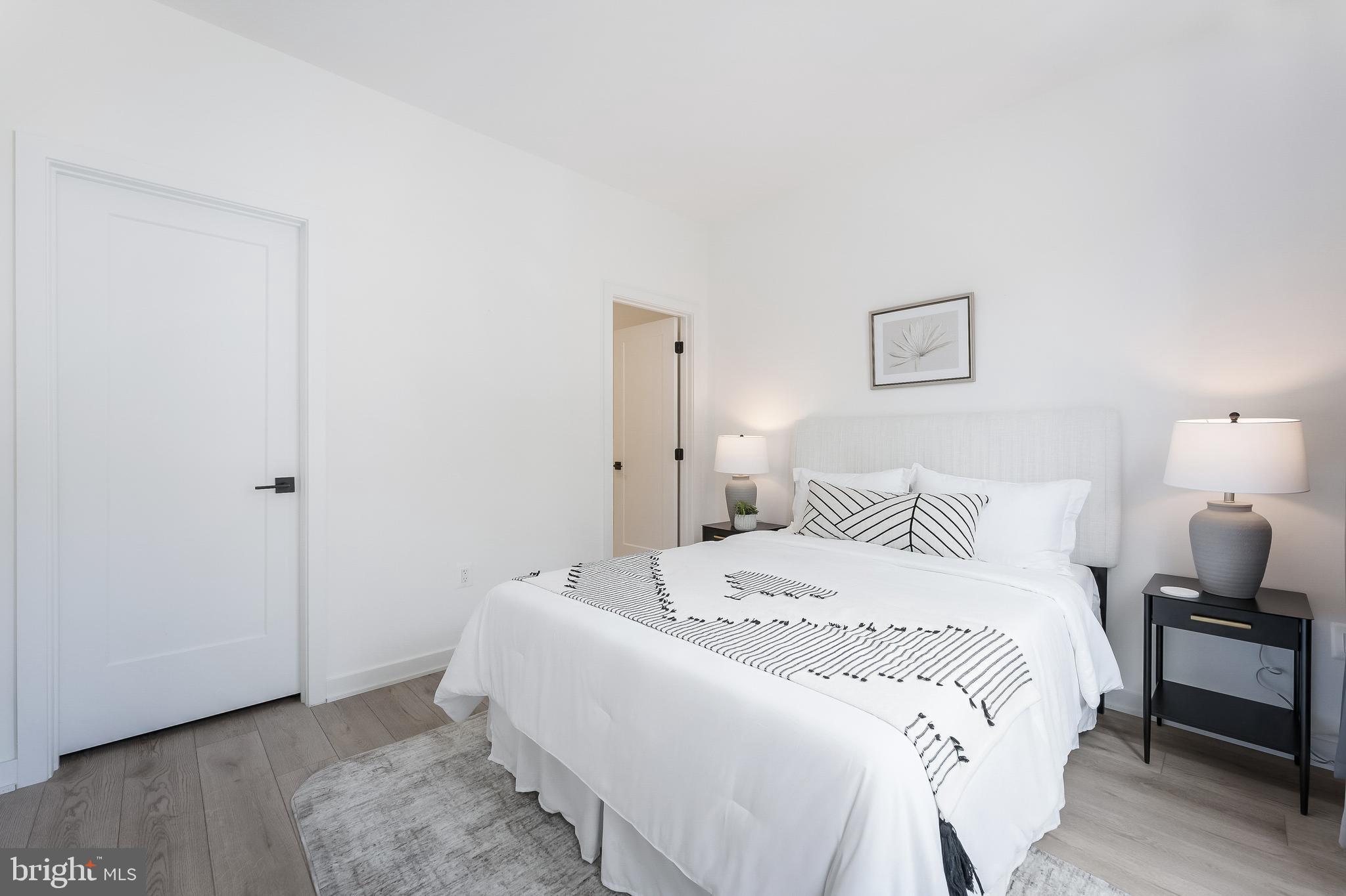 VALLEY PARK - Residential Lease