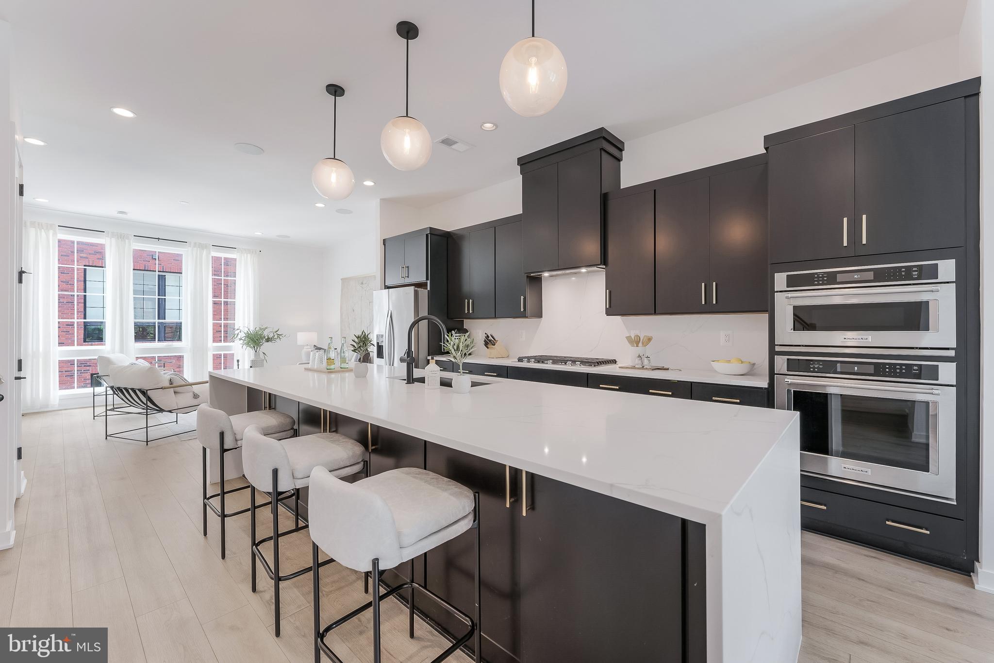 VALLEY PARK - Residential Lease