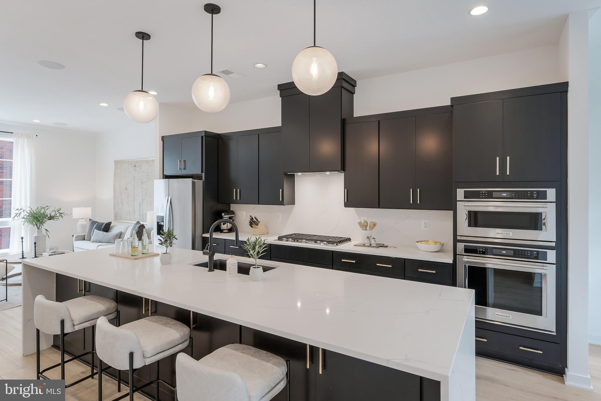 VALLEY PARK - Residential Lease