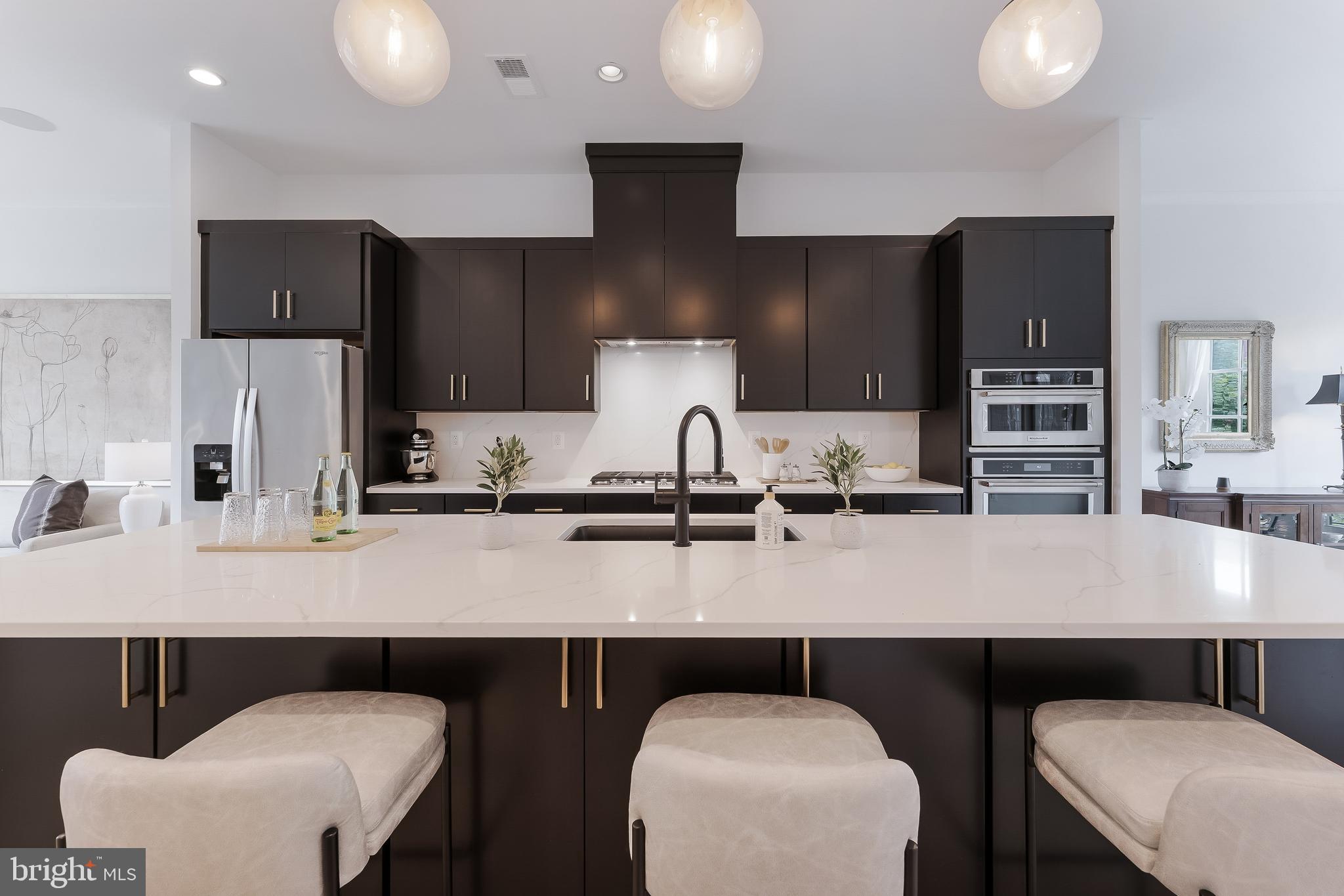 VALLEY PARK - Residential Lease