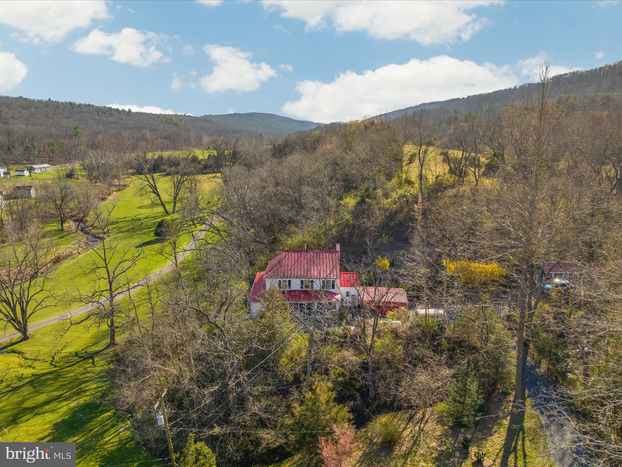 CAPON BRIDGE - Residential
