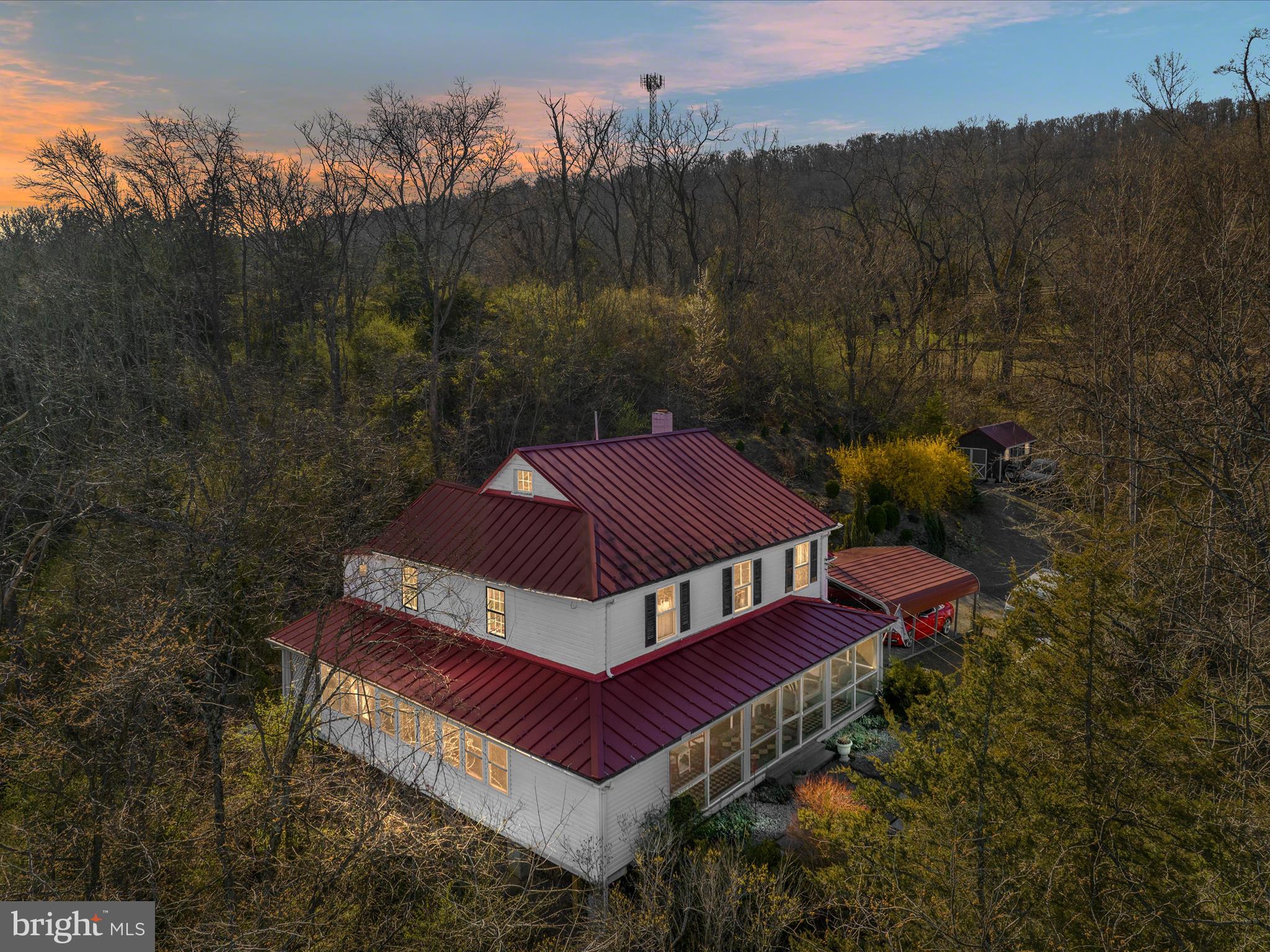CAPON BRIDGE - Residential