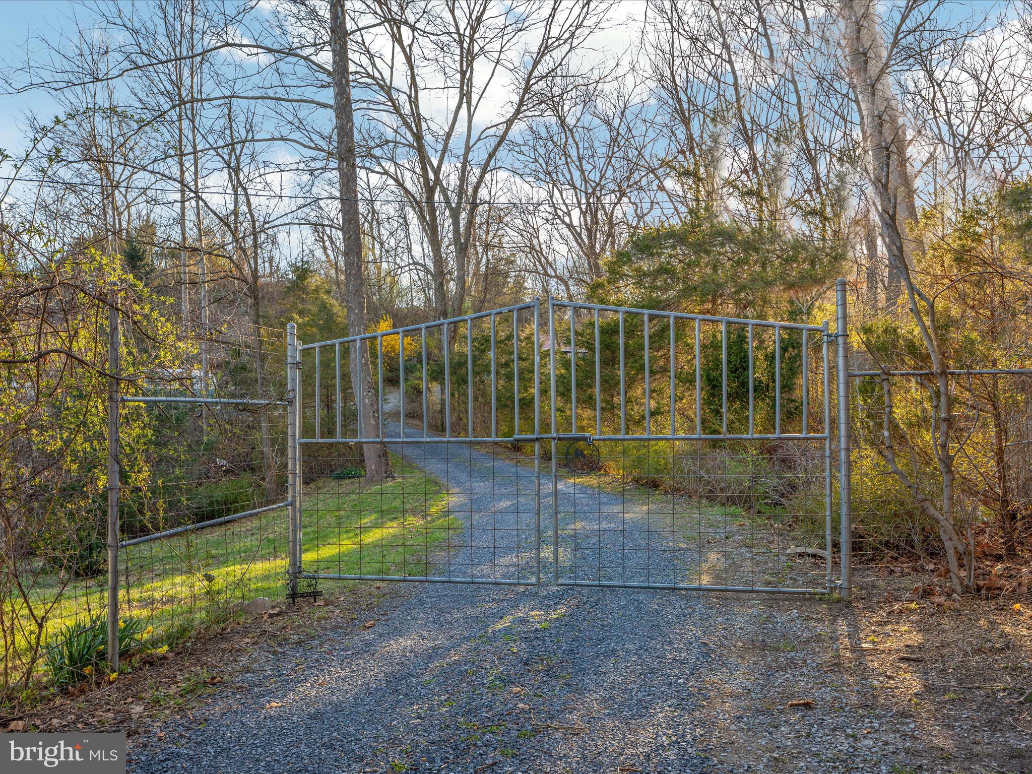 CAPON BRIDGE - Residential