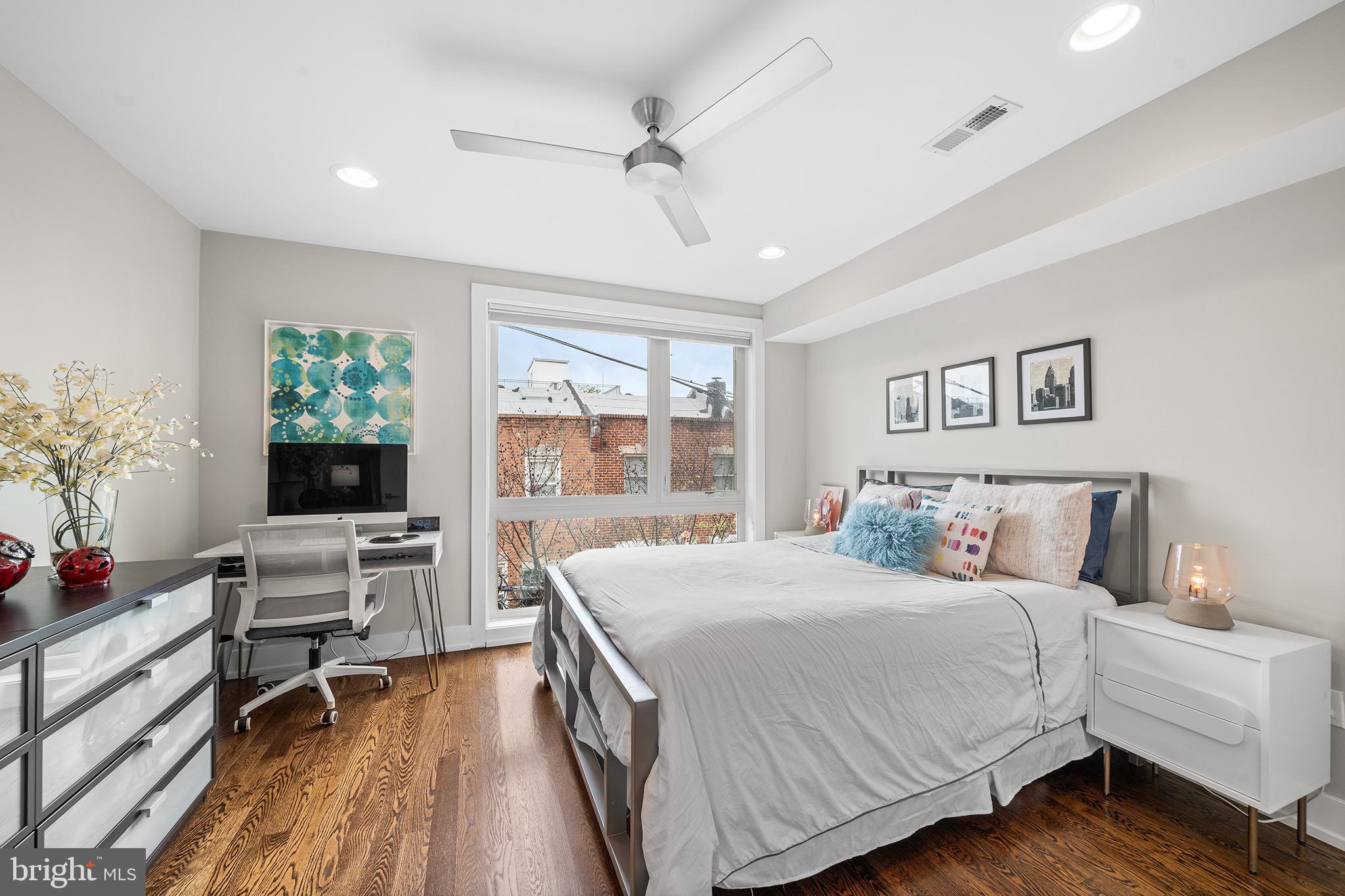 GRADUATE HOSPITAL - Residential