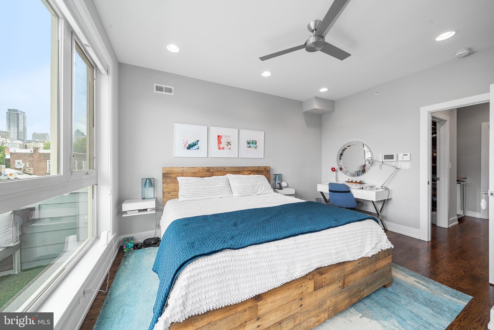 GRADUATE HOSPITAL - Residential