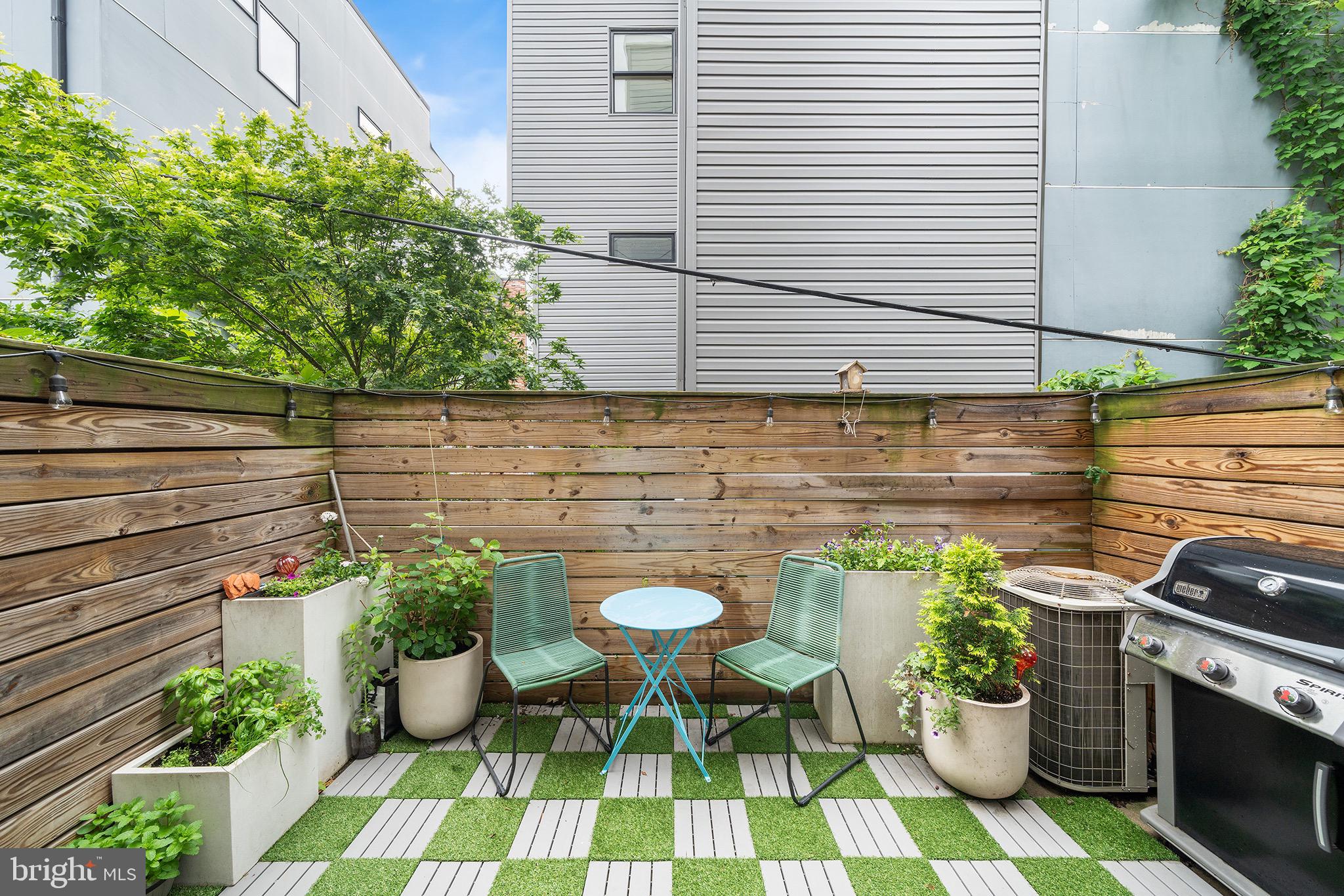 GRADUATE HOSPITAL - Residential