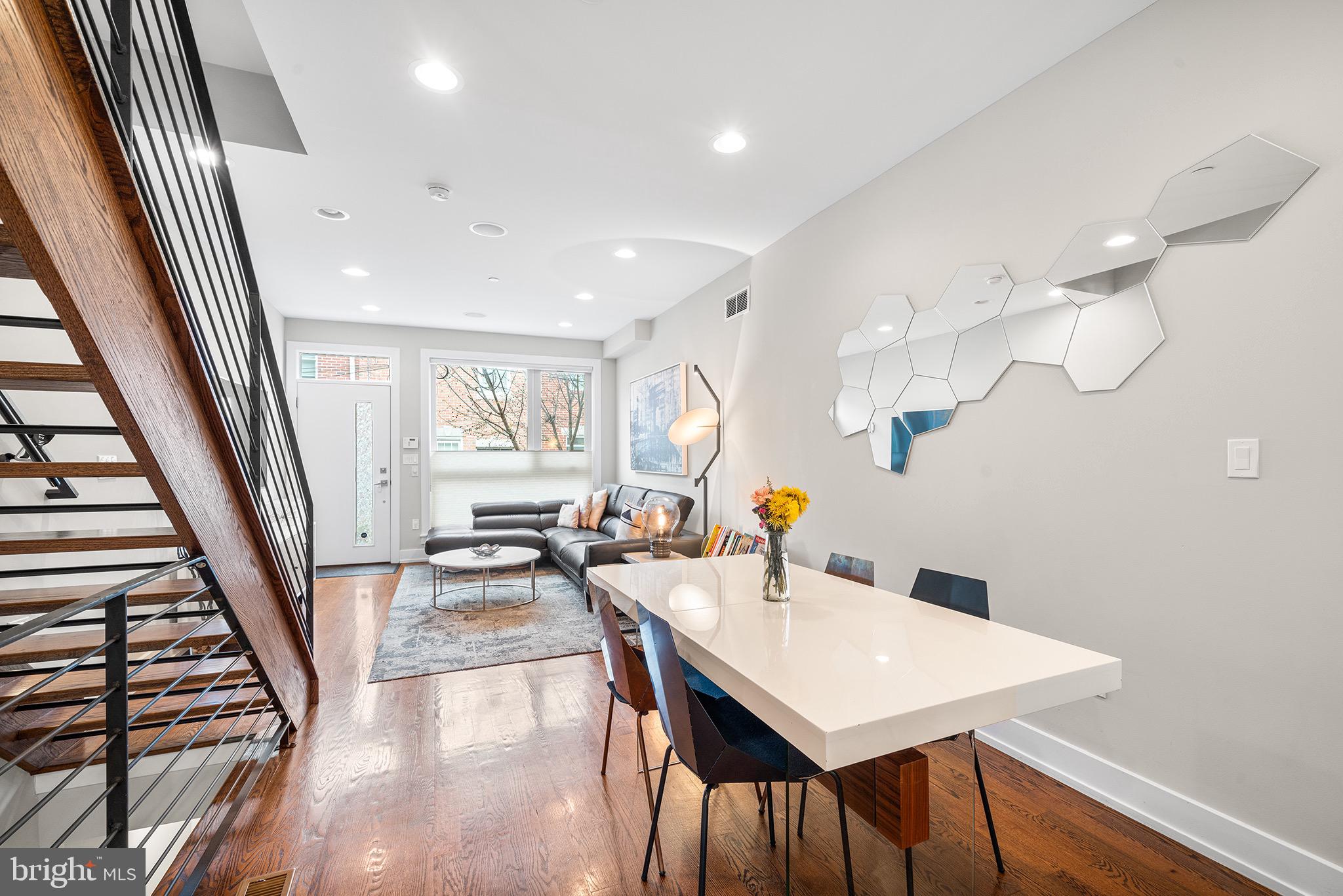 GRADUATE HOSPITAL - Residential