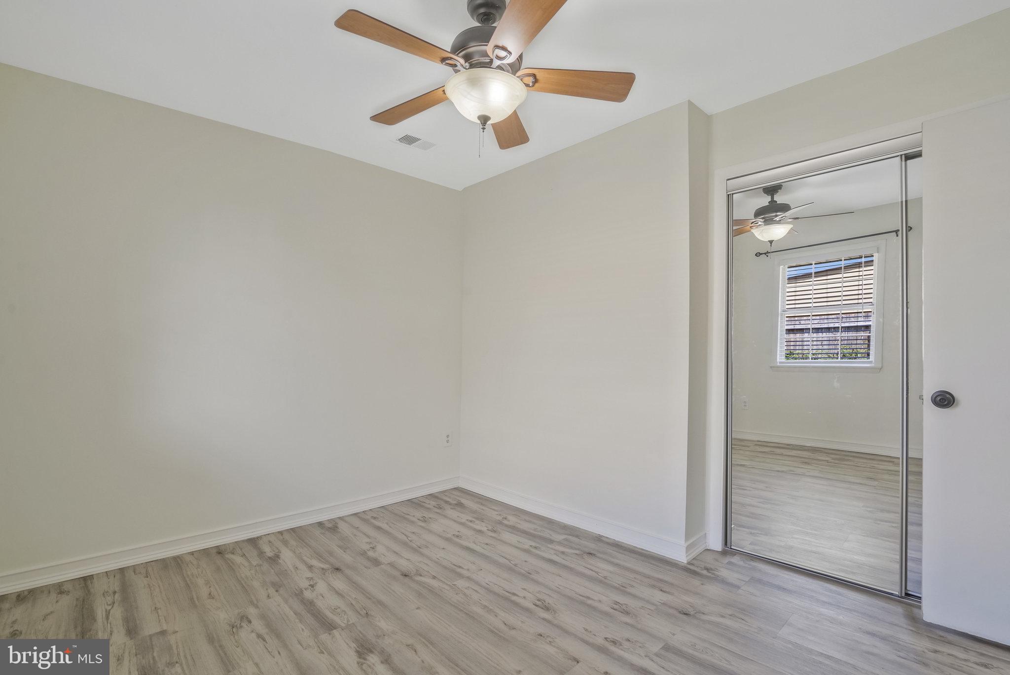 SOUTH LAWN - Residential Lease