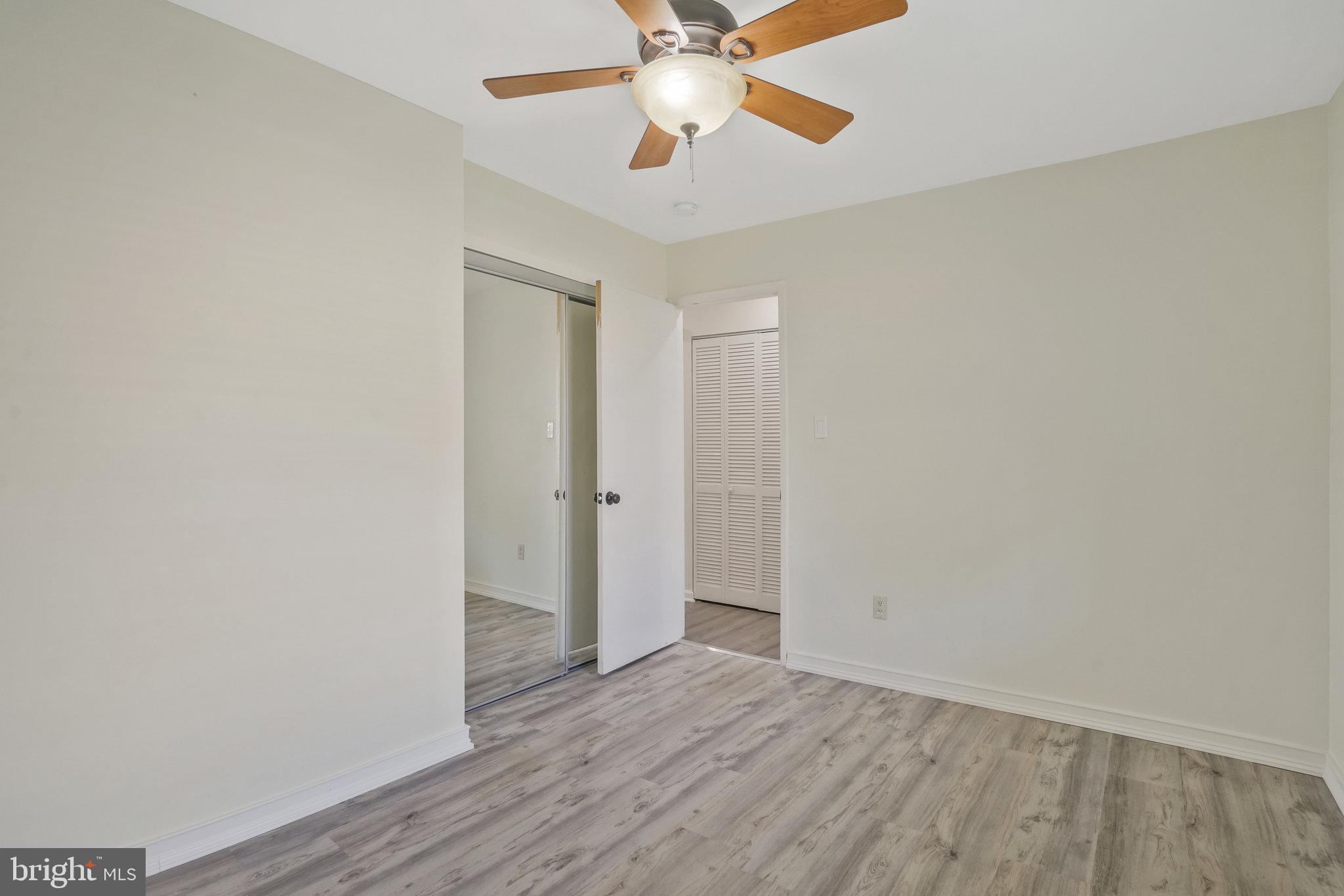 SOUTH LAWN - Residential Lease